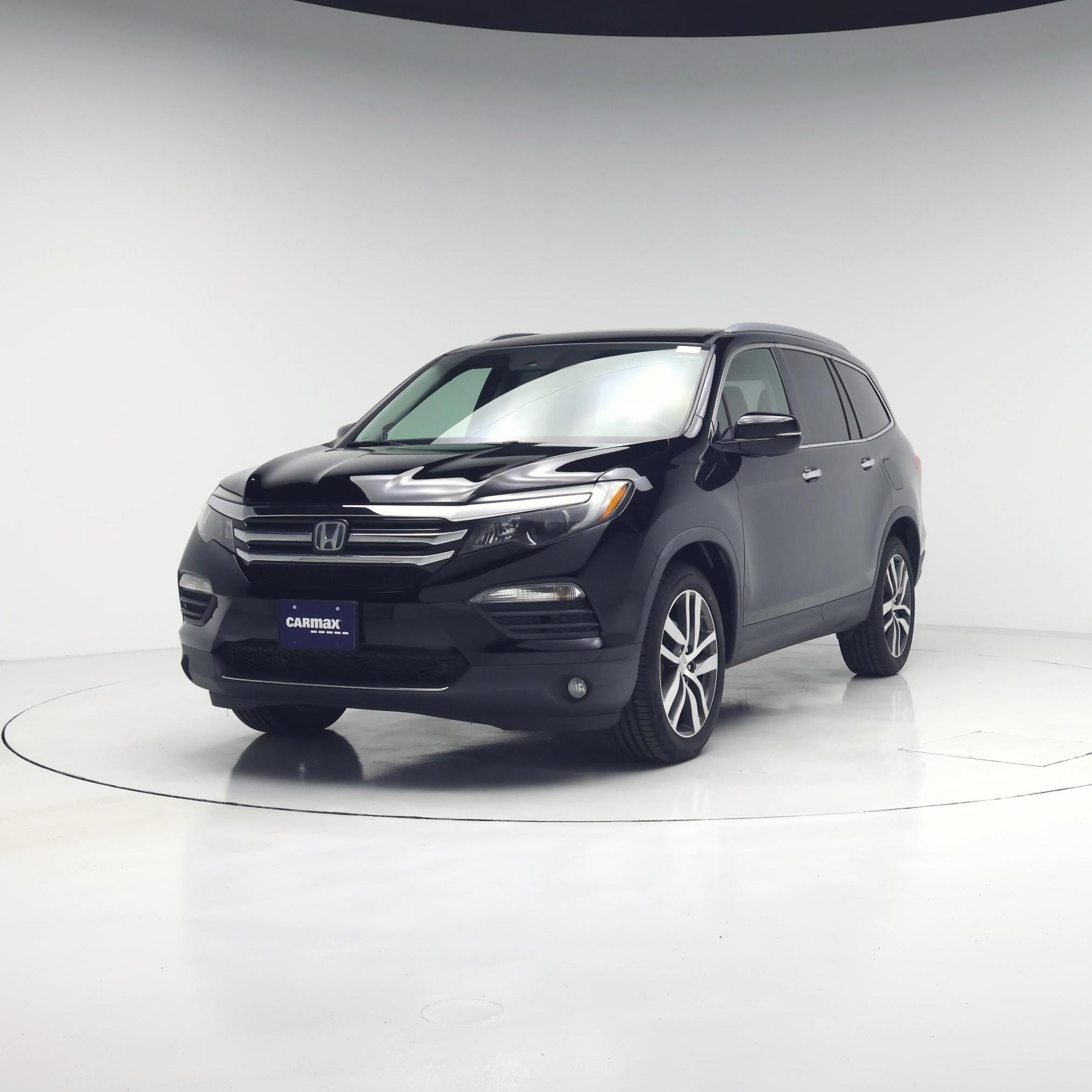 Thumbnail: 2016 Honda Pilot - 4
