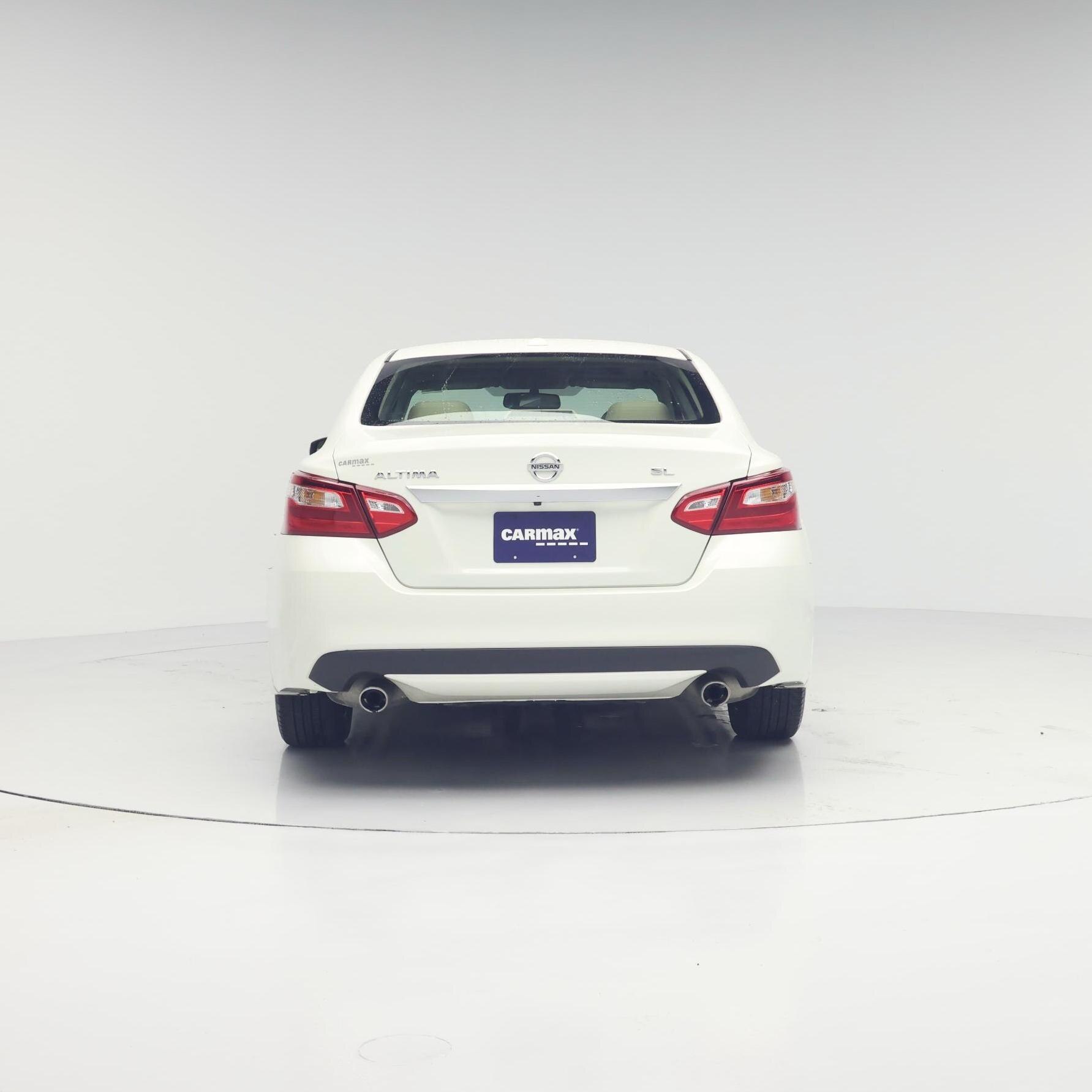 Thumbnail: 2016 Nissan Altima - 6