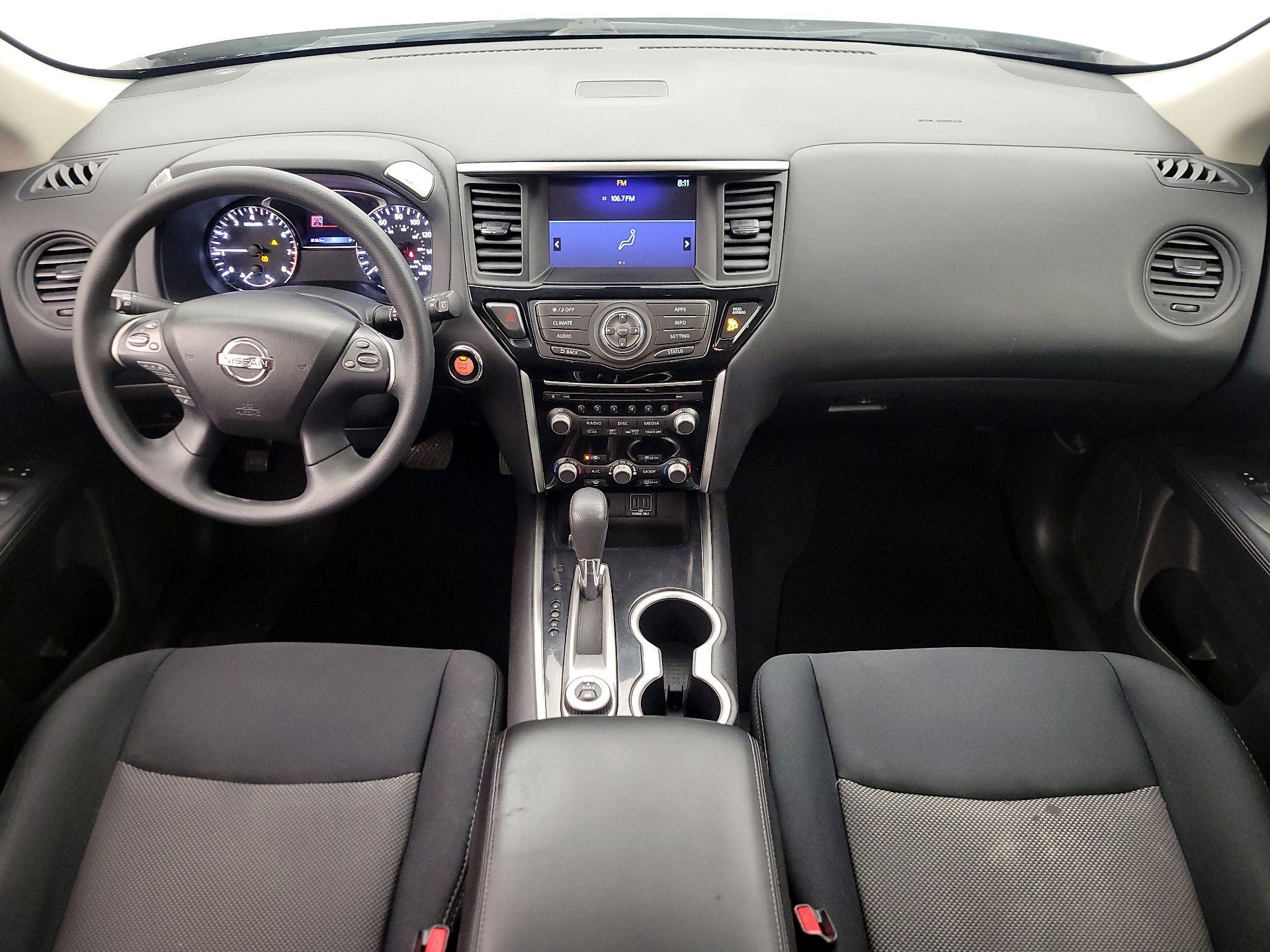 Thumbnail: 2018 Nissan Pathfinder - 9