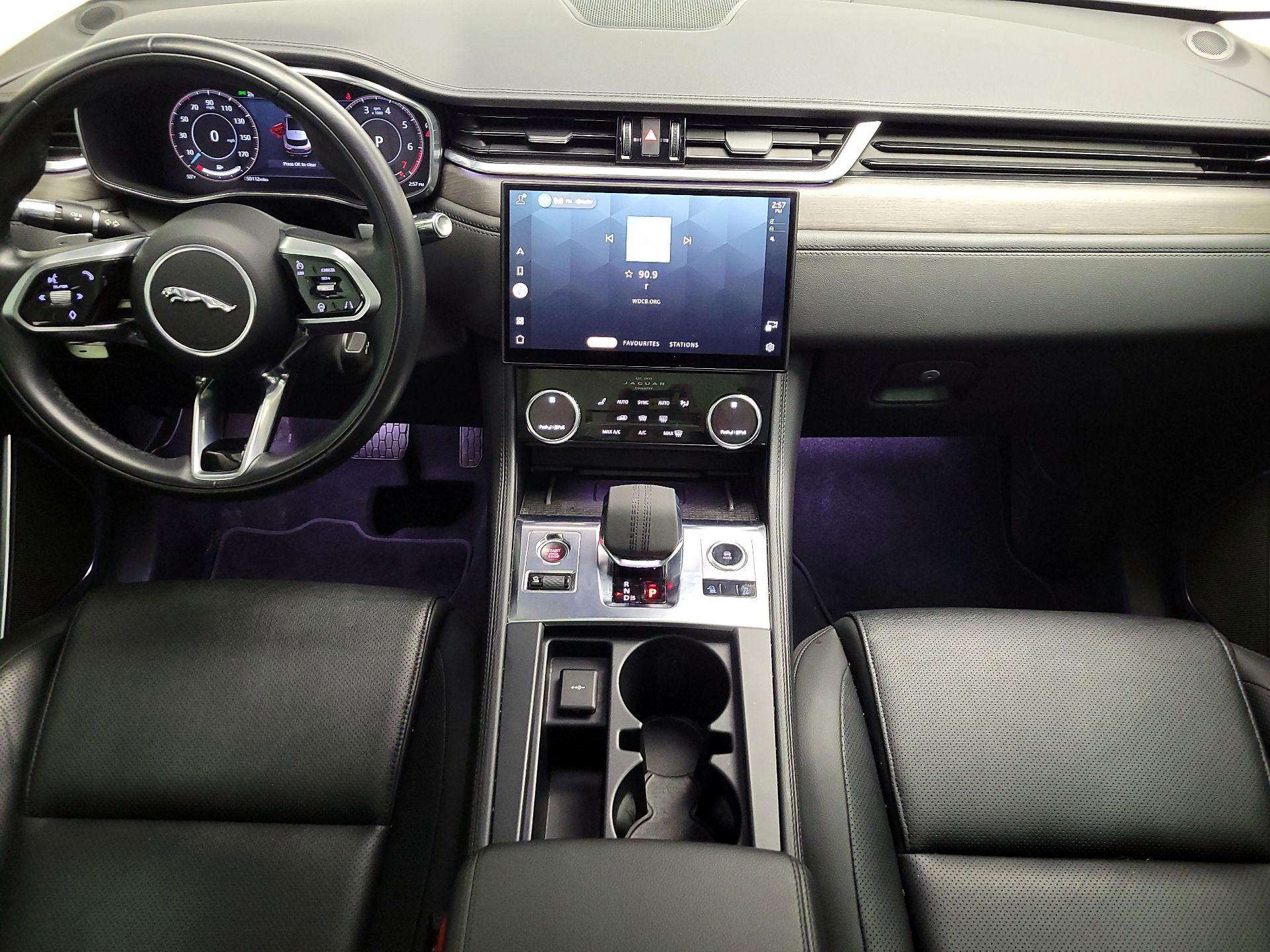 Thumbnail: 2021 Jaguar F-Pace - 9