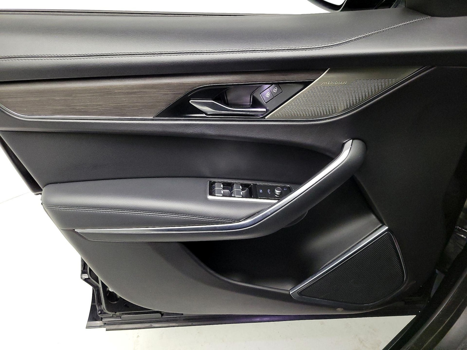 2021 Jaguar F-Pace S - Photo 13