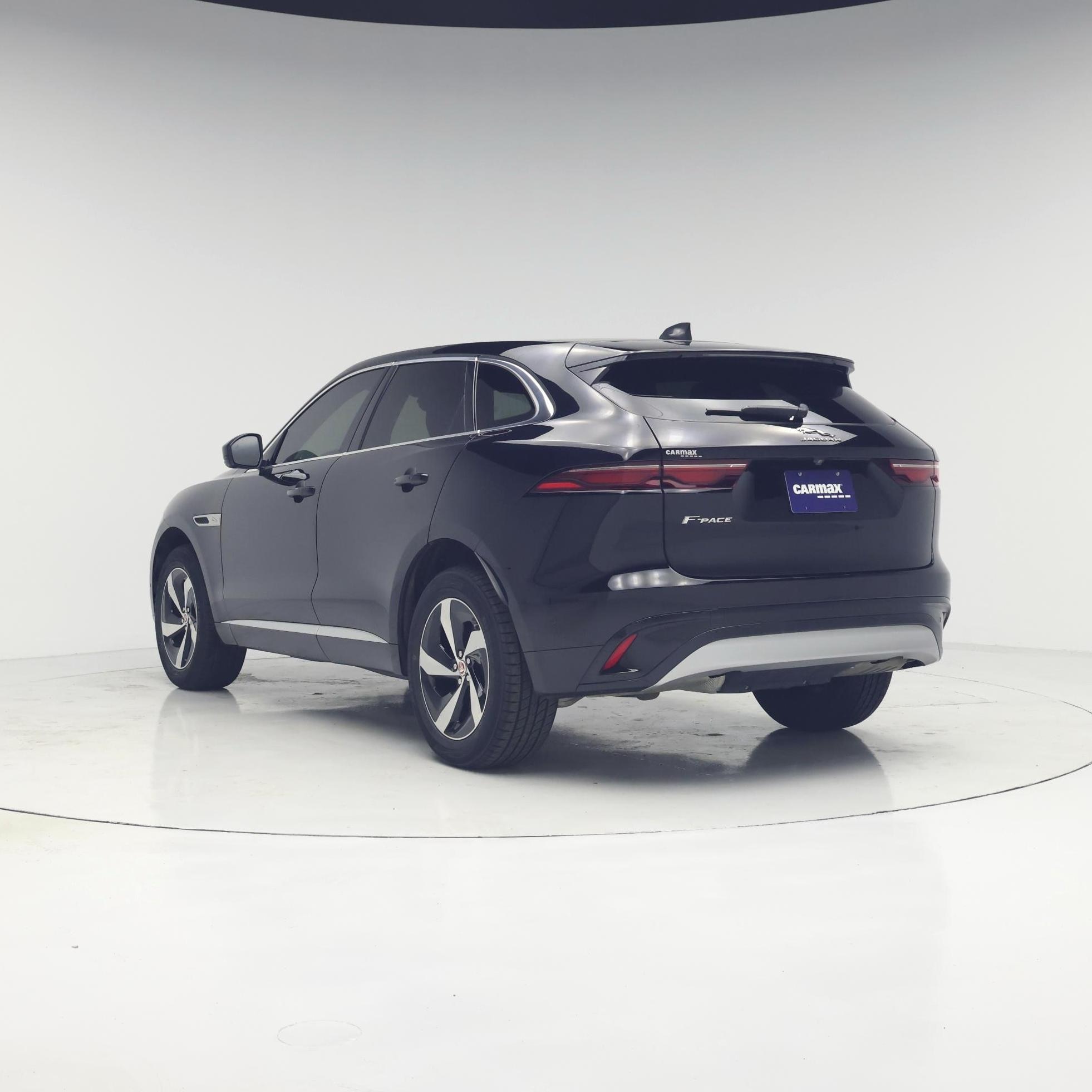 Thumbnail: 2021 Jaguar F-Pace - 2