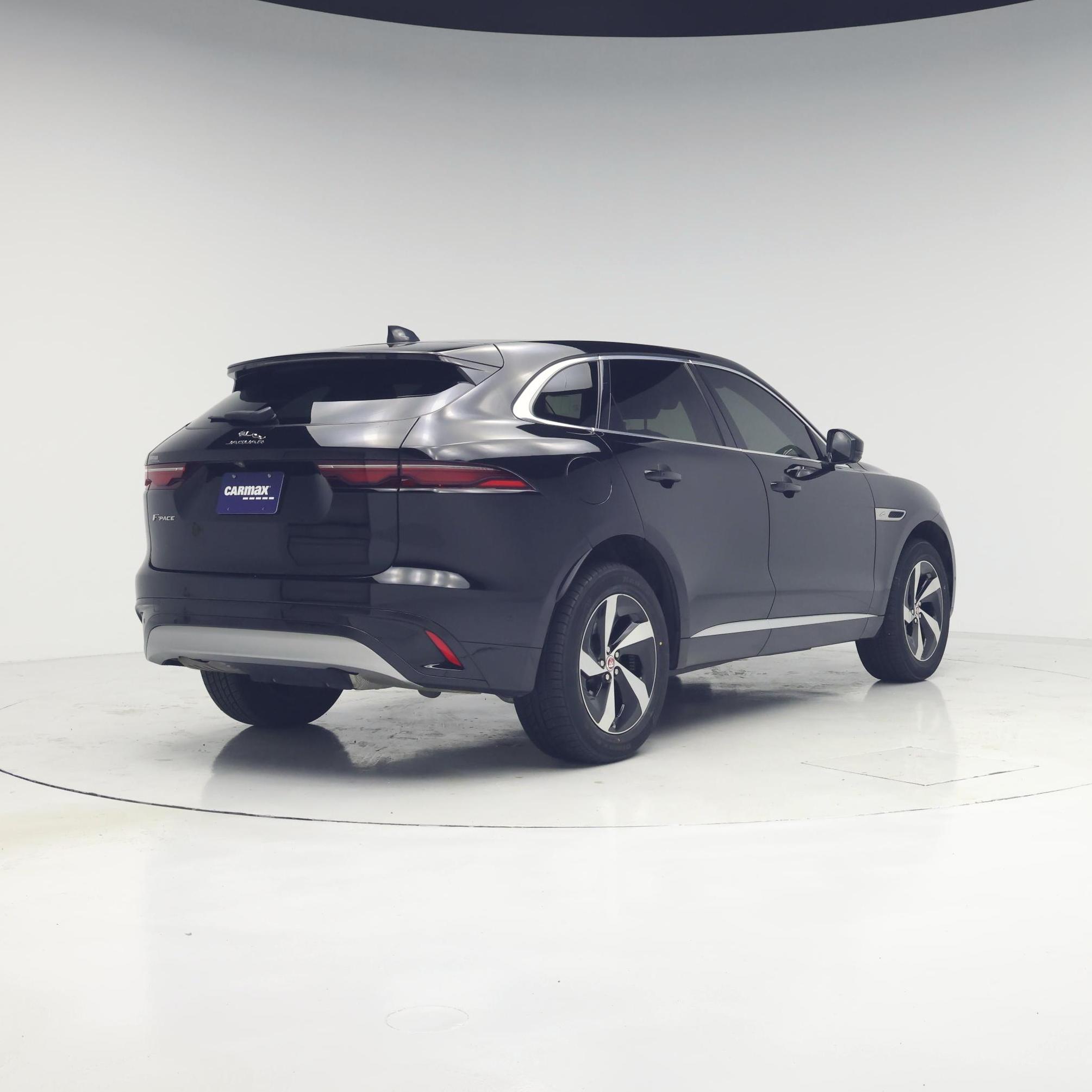 Thumbnail: 2021 Jaguar F-Pace - 8
