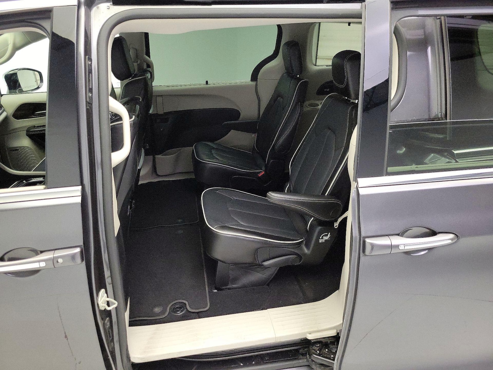 2023 Chrysler Pacifica Limited - Photo 22
