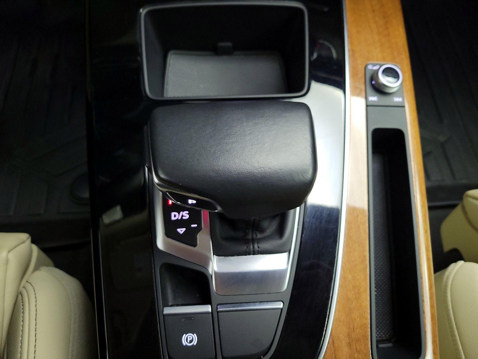 Thumbnail: 2021 Audi Q5 - 15