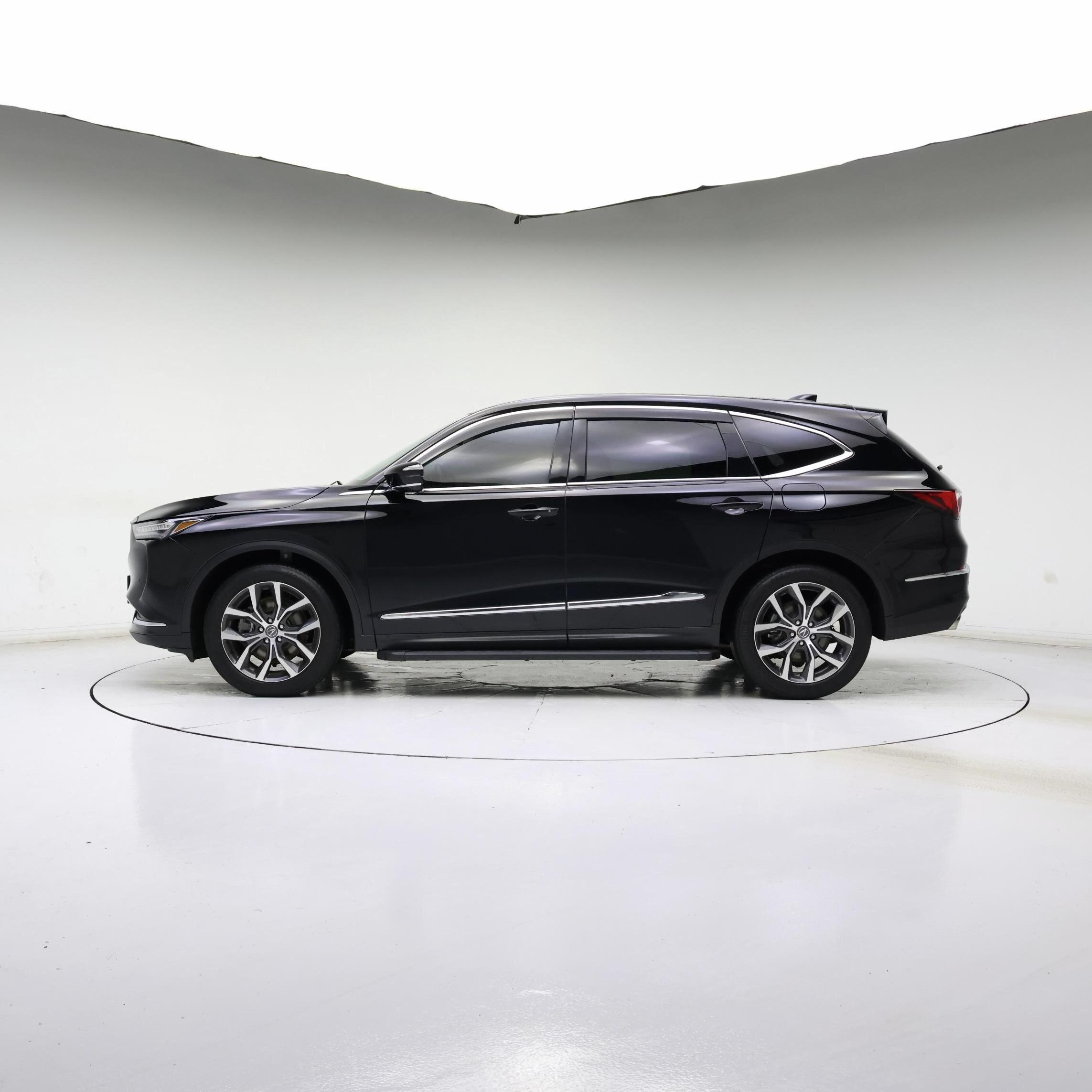 Thumbnail: 2023 Acura MDX - 3