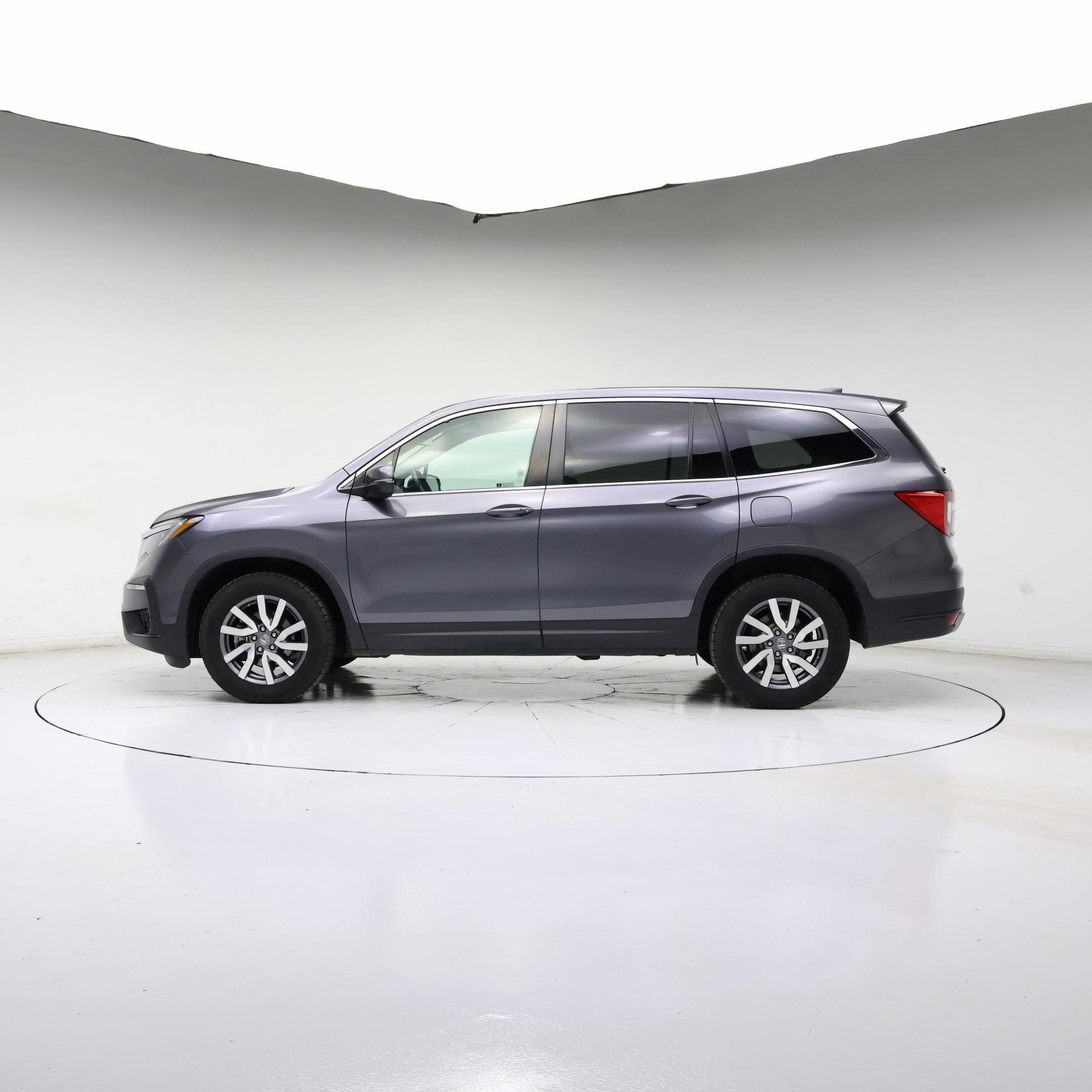 Thumbnail: 2019 Honda Pilot - 3
