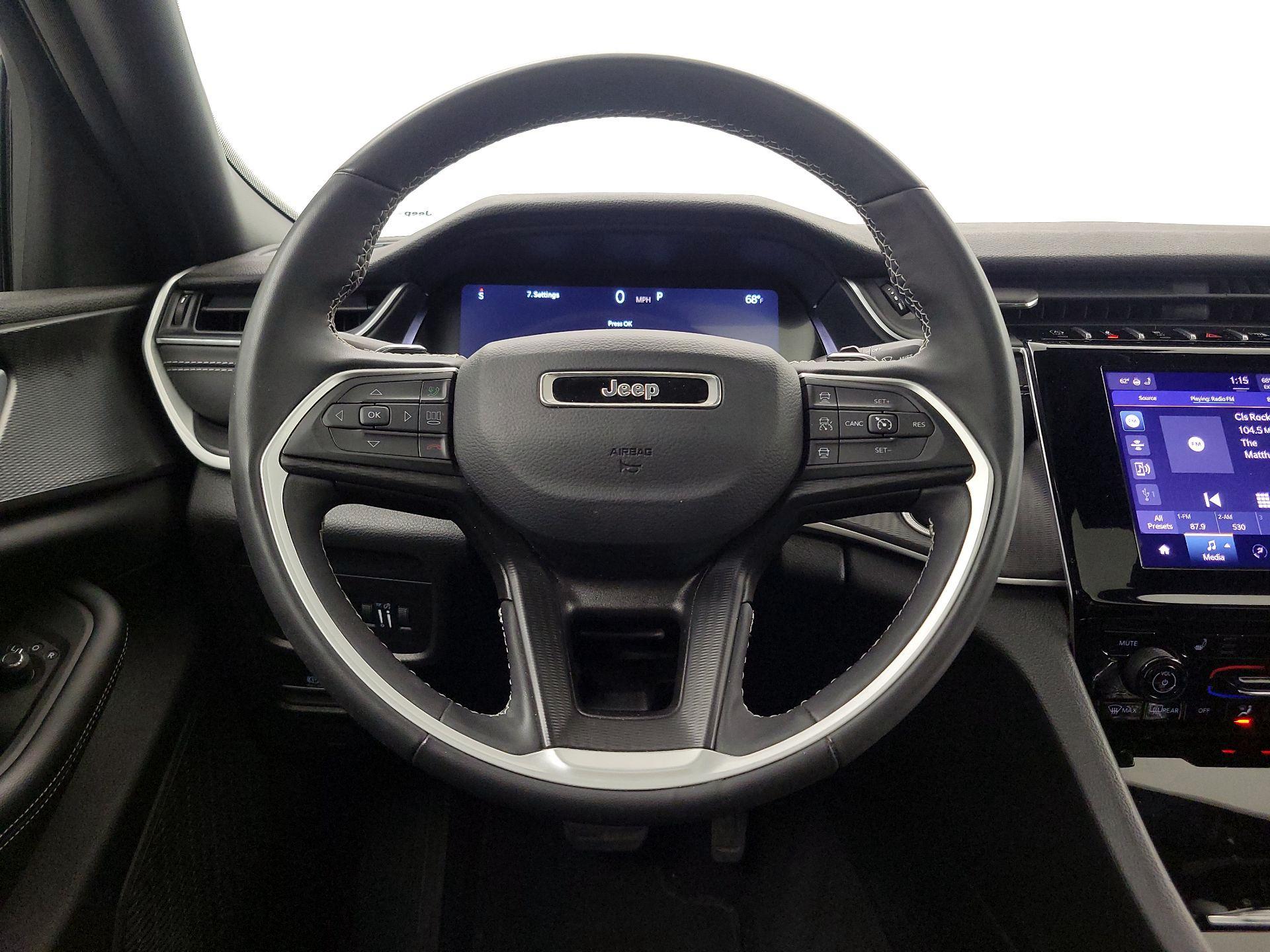 Thumbnail: 2024 Jeep Grand Cherokee - 10