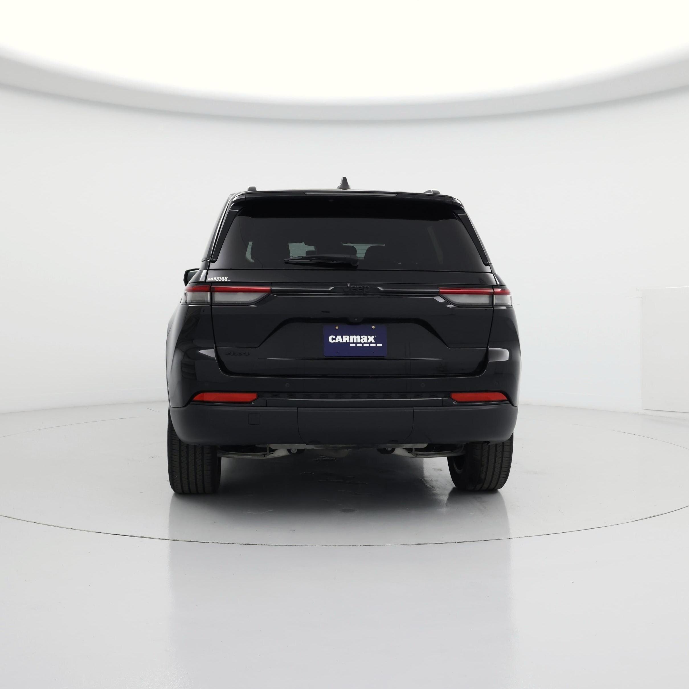 Thumbnail: 2024 Jeep Grand Cherokee - 6