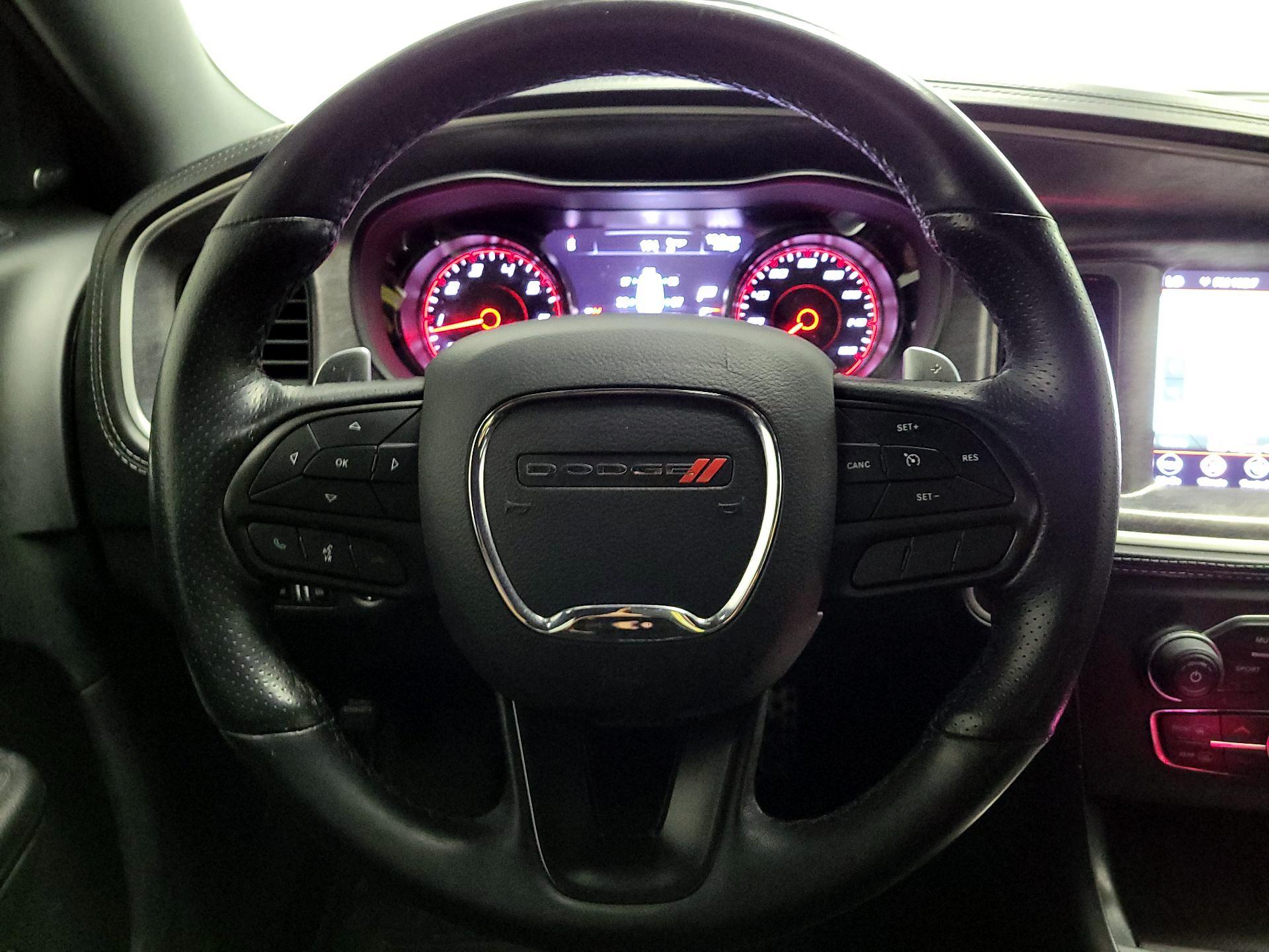 Thumbnail: 2020 Dodge Charger - 10