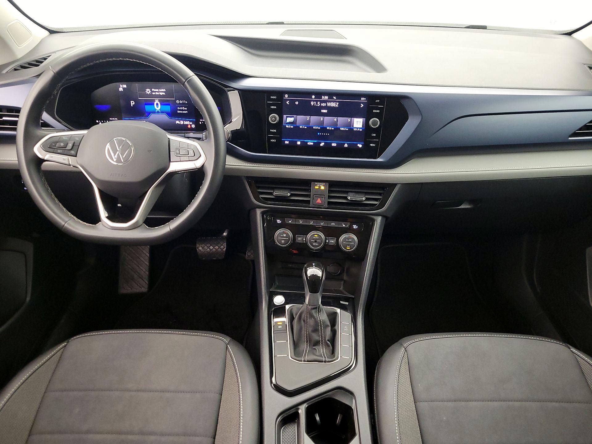 Thumbnail: 2024 Volkswagen Taos - 9