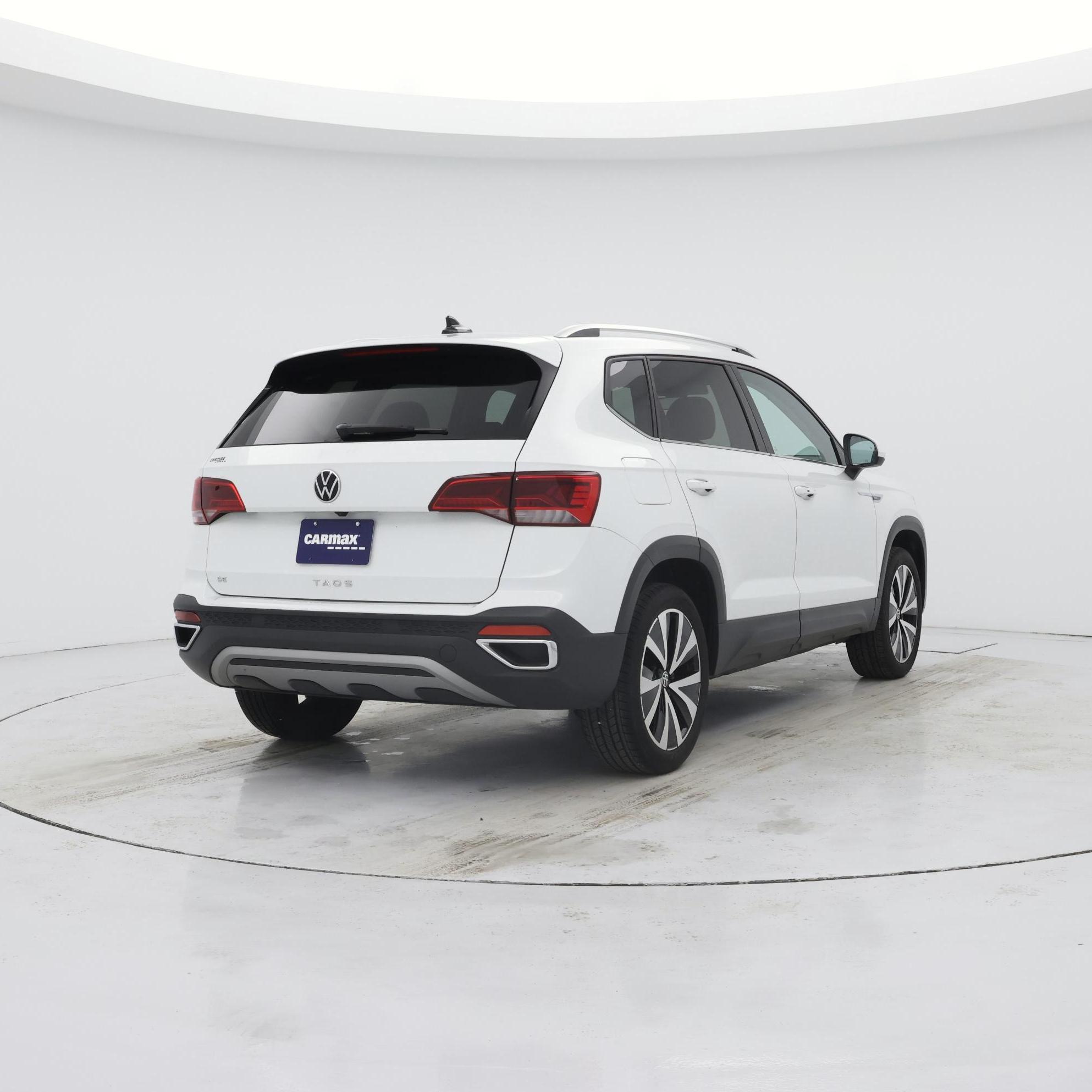 Thumbnail: 2024 Volkswagen Taos - 8