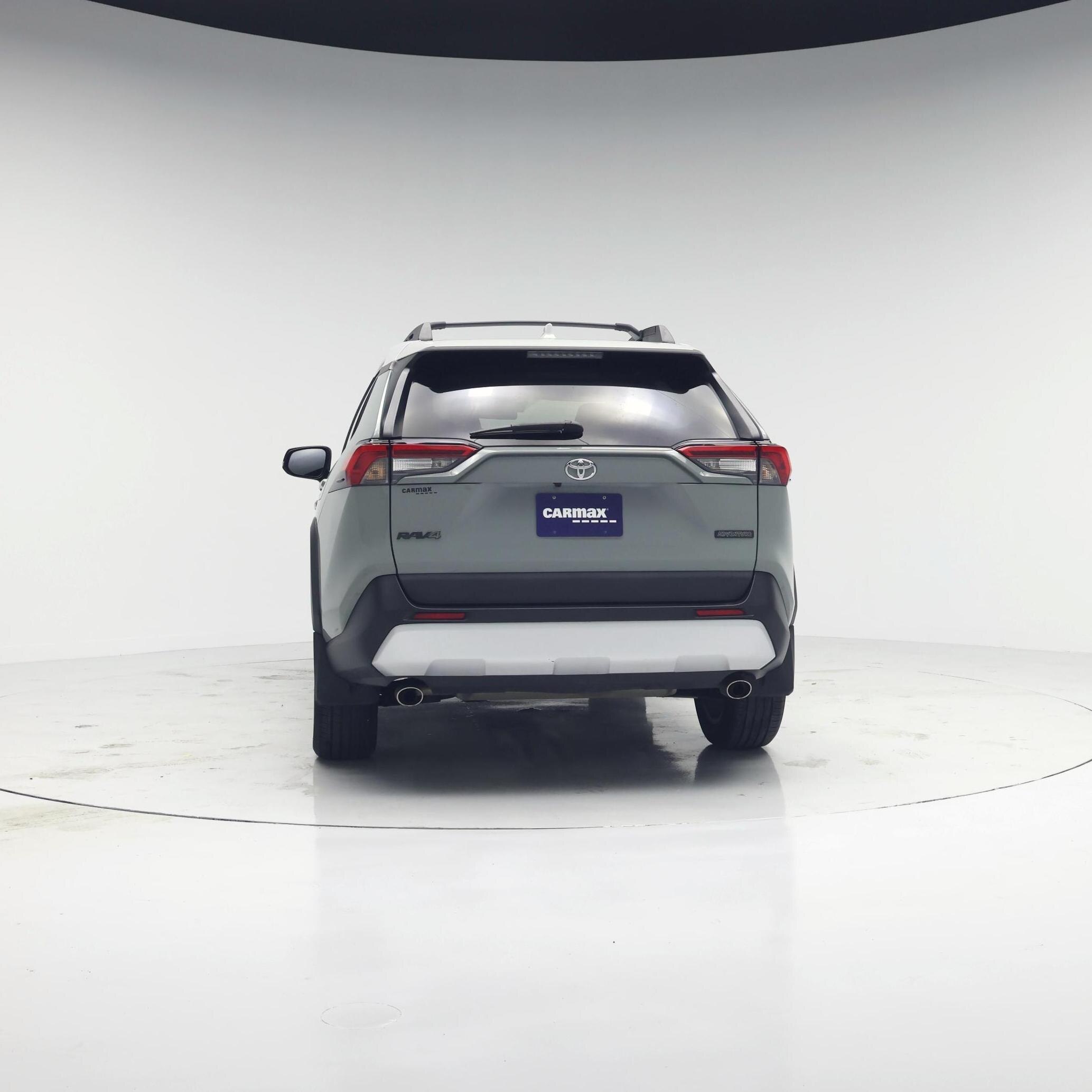 Thumbnail: 2022 Toyota RAV4 - 6