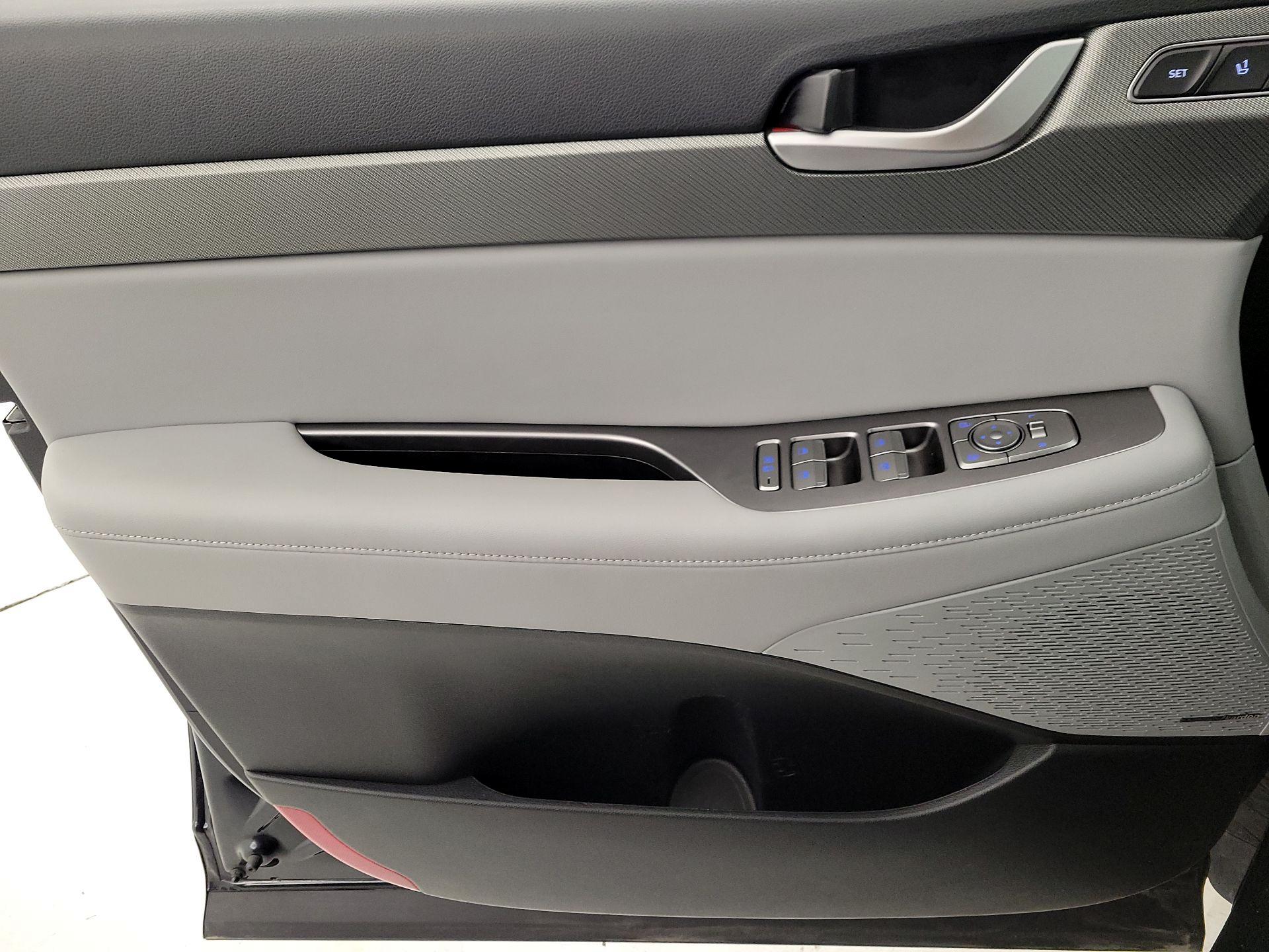 Thumbnail: 2023 Hyundai Palisade - 12