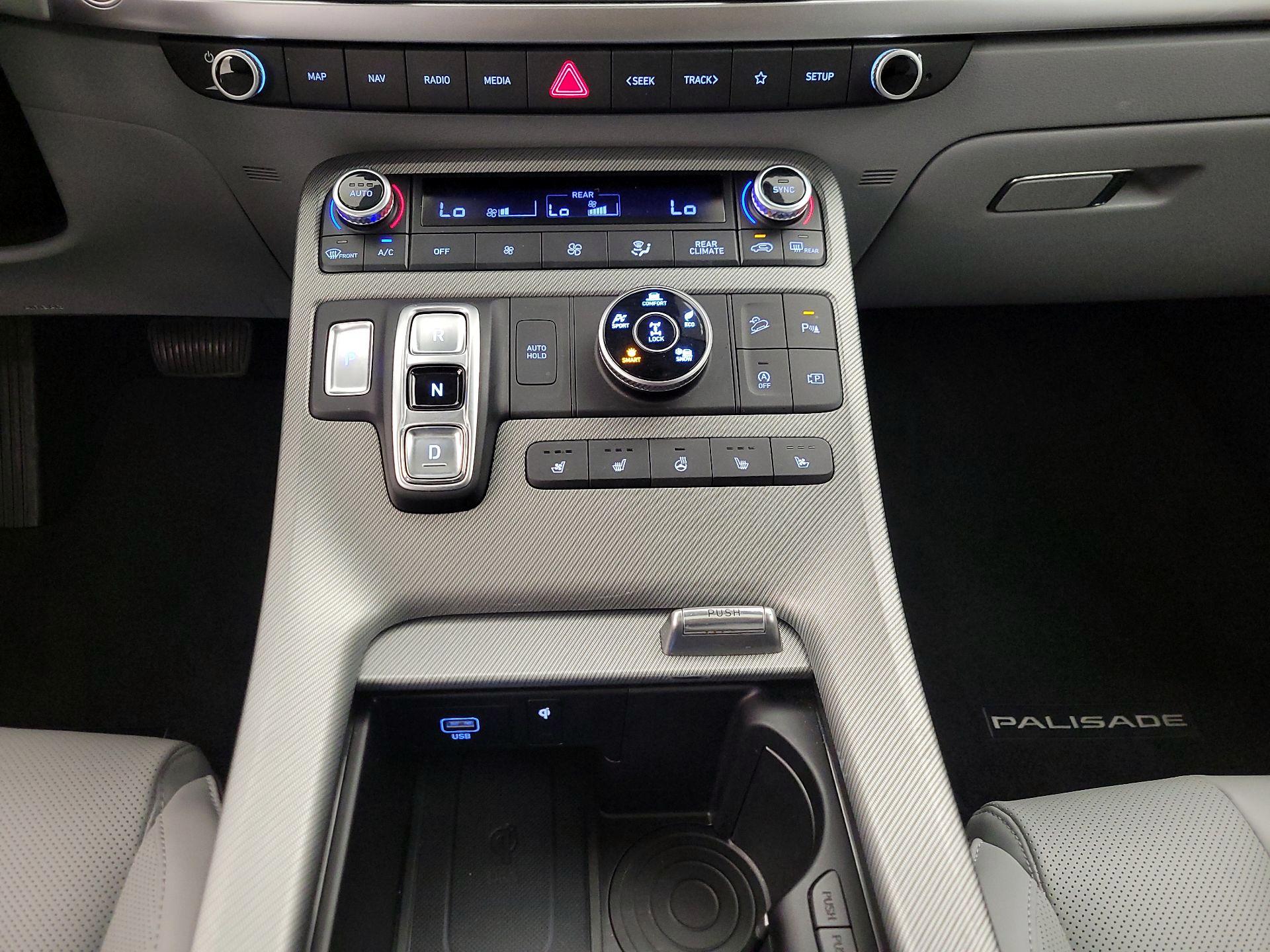 Thumbnail: 2023 Hyundai Palisade - 17