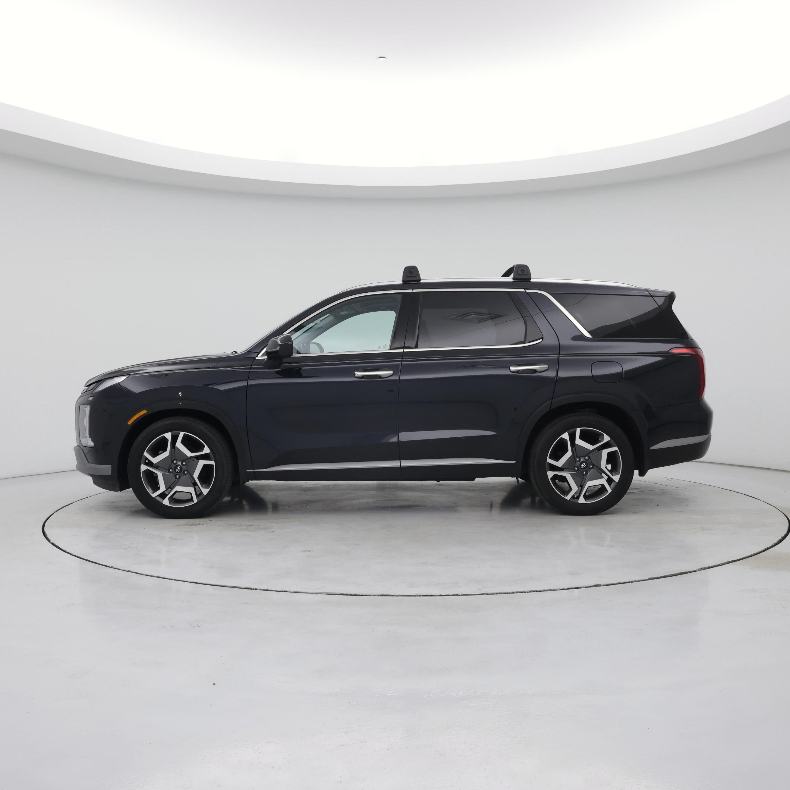 Thumbnail: 2023 Hyundai Palisade - 3