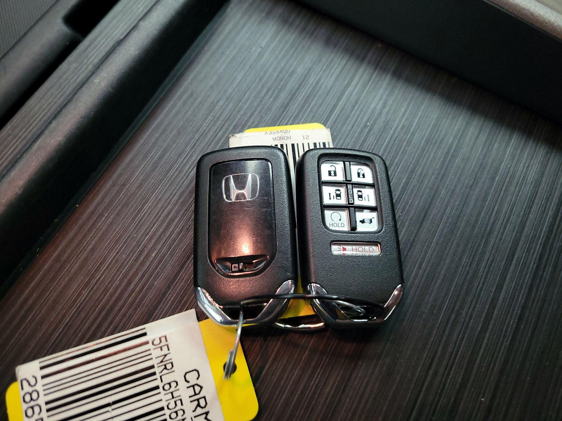 Thumbnail: 2021 Honda Odyssey - 18