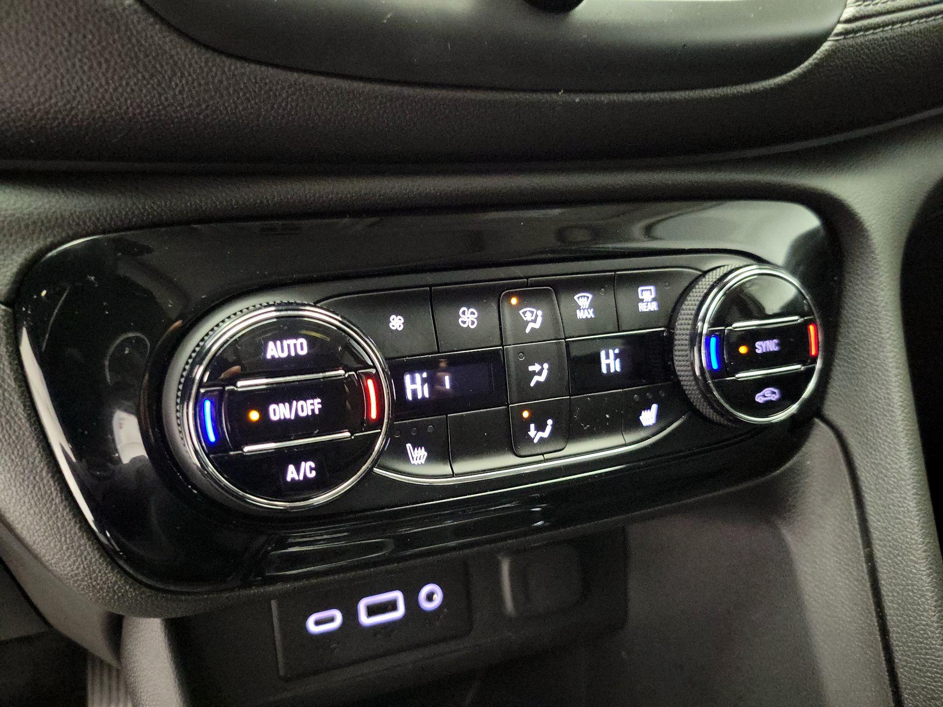 Thumbnail: 2023 Buick Encore GX - 15