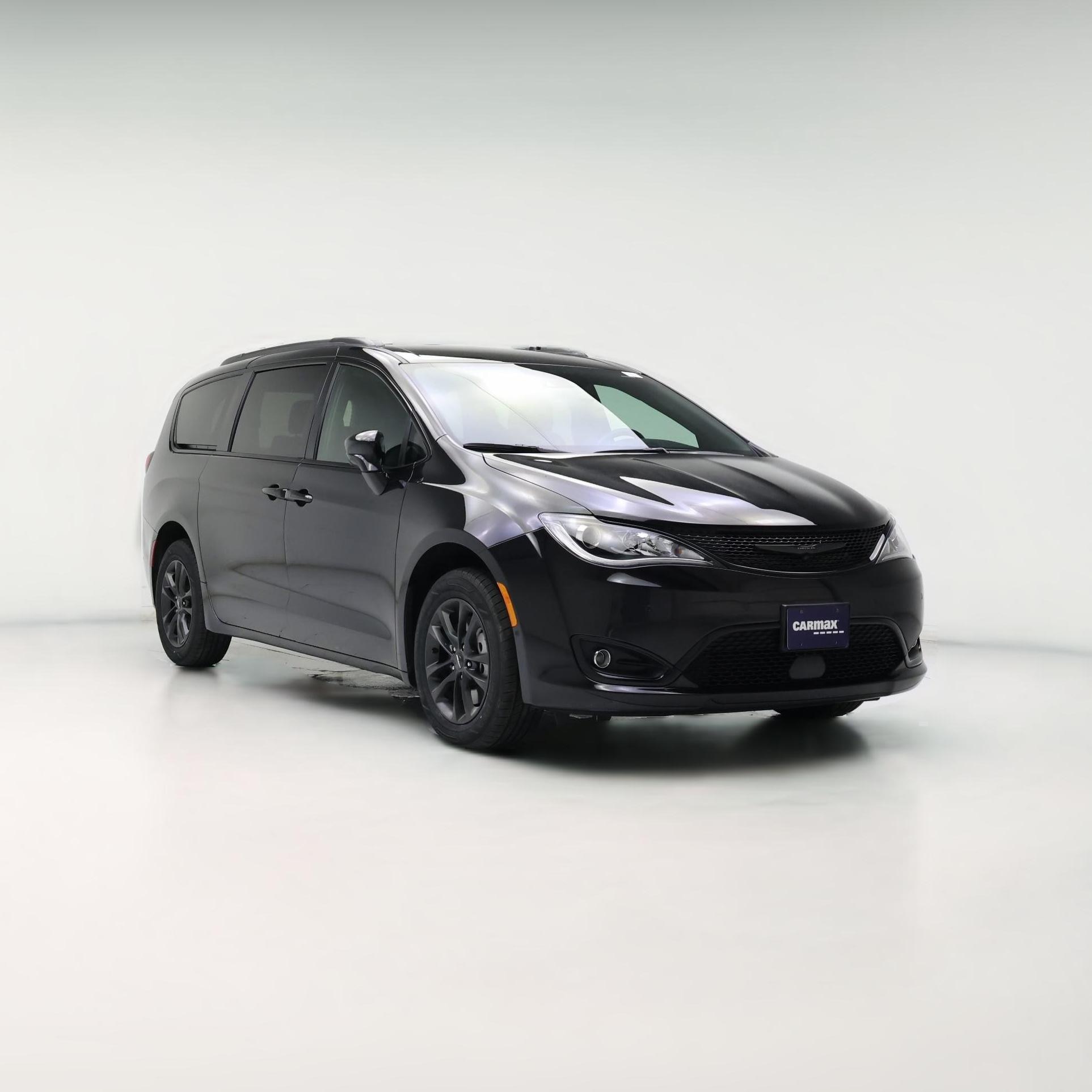 Thumbnail: 2020 Chrysler Pacifica - 1