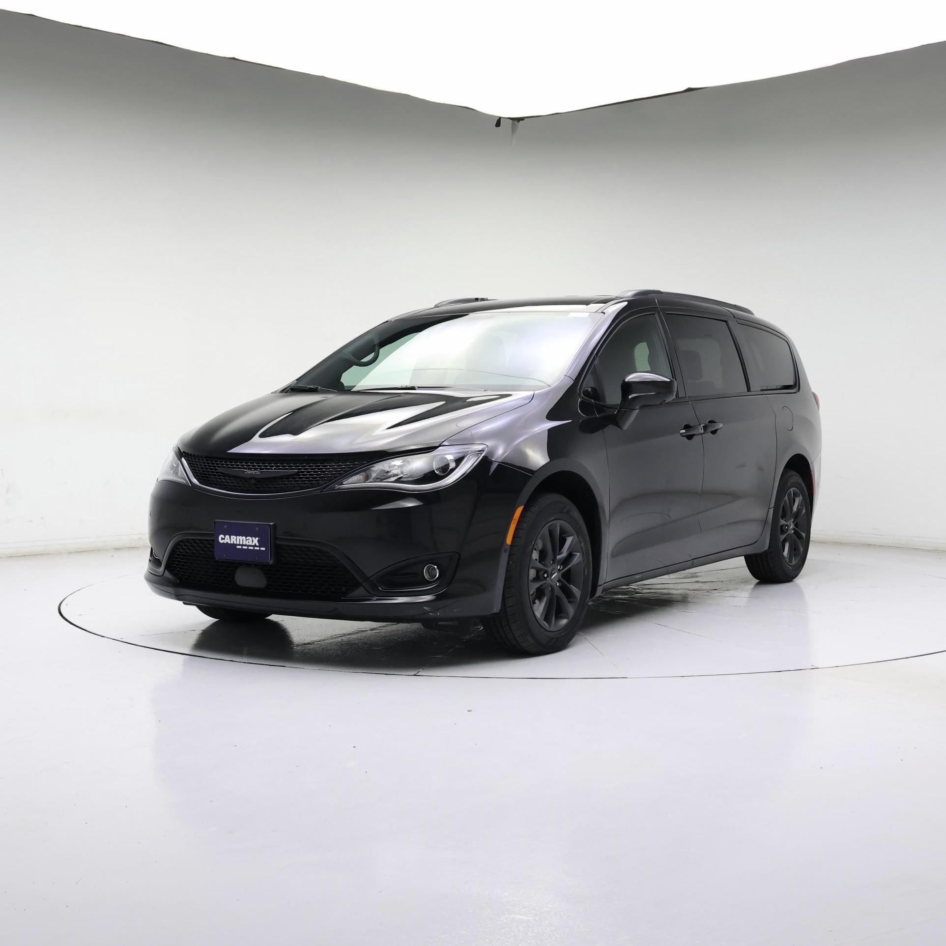 Thumbnail: 2020 Chrysler Pacifica - 4