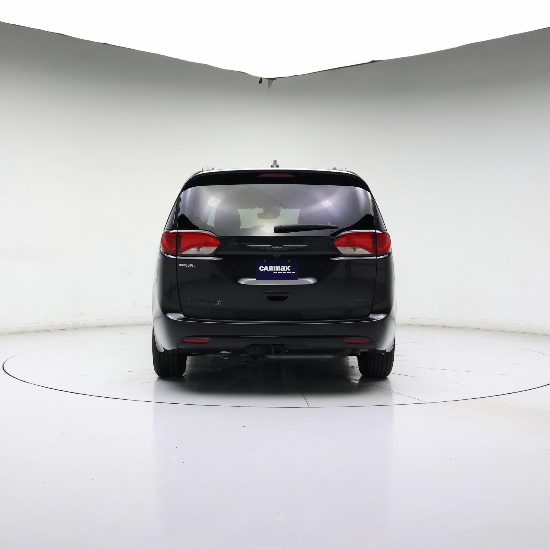 Thumbnail: 2020 Chrysler Pacifica - 6