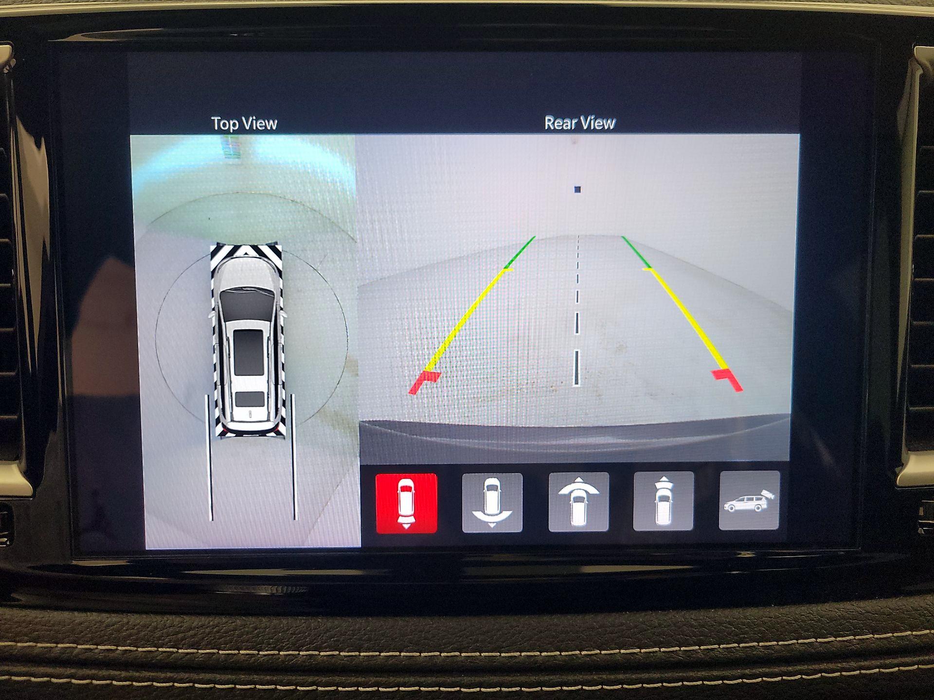 Thumbnail: 2021 Chrysler Pacifica - 15