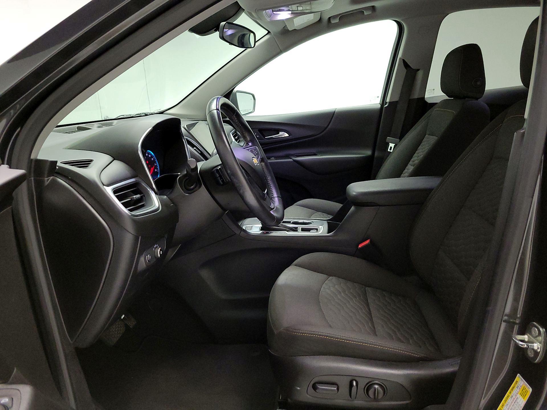 Thumbnail: 2018 Chevrolet Equinox - 11