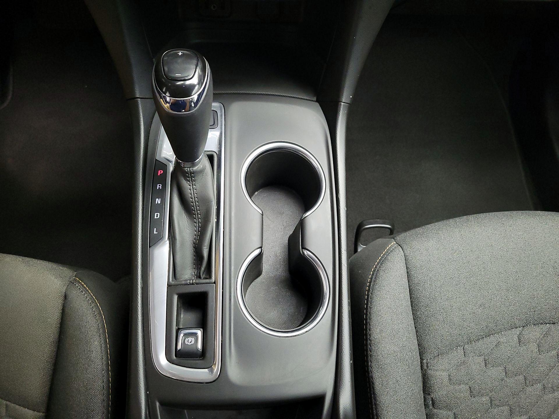 Thumbnail: 2018 Chevrolet Equinox - 16