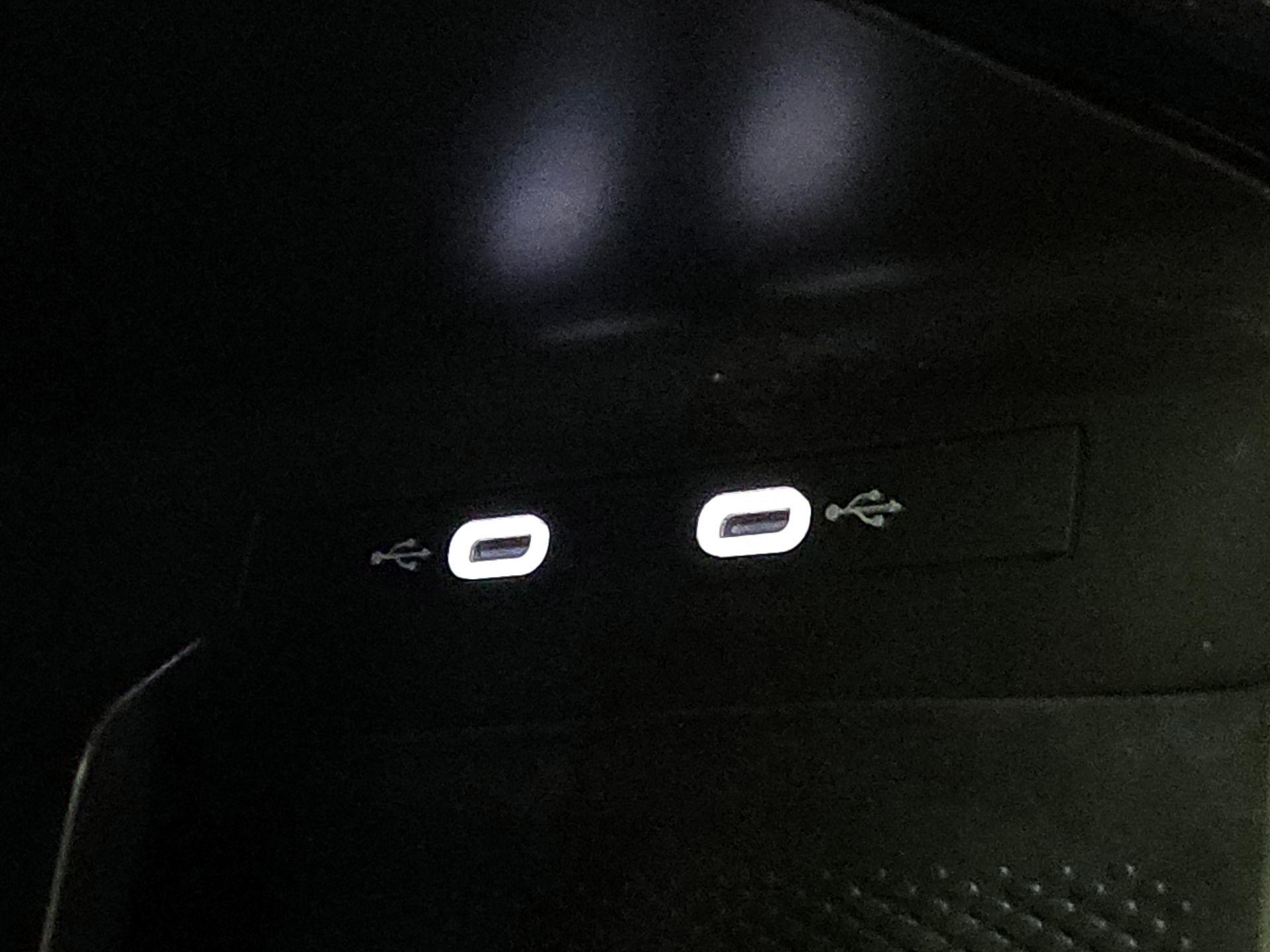 Thumbnail: 2023 Volkswagen ID.4 - 18