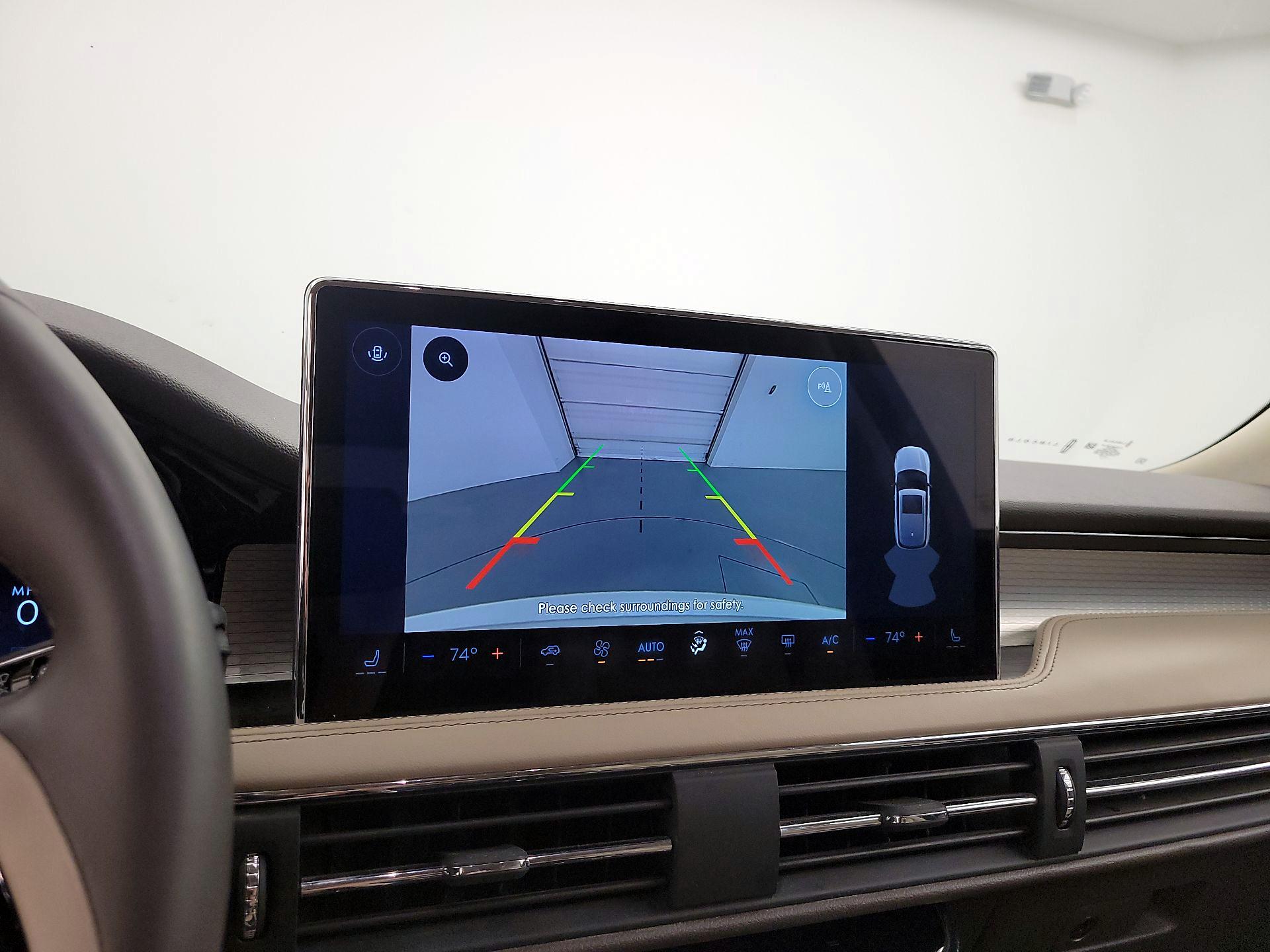 Thumbnail: 2023 Lincoln Corsair - 15