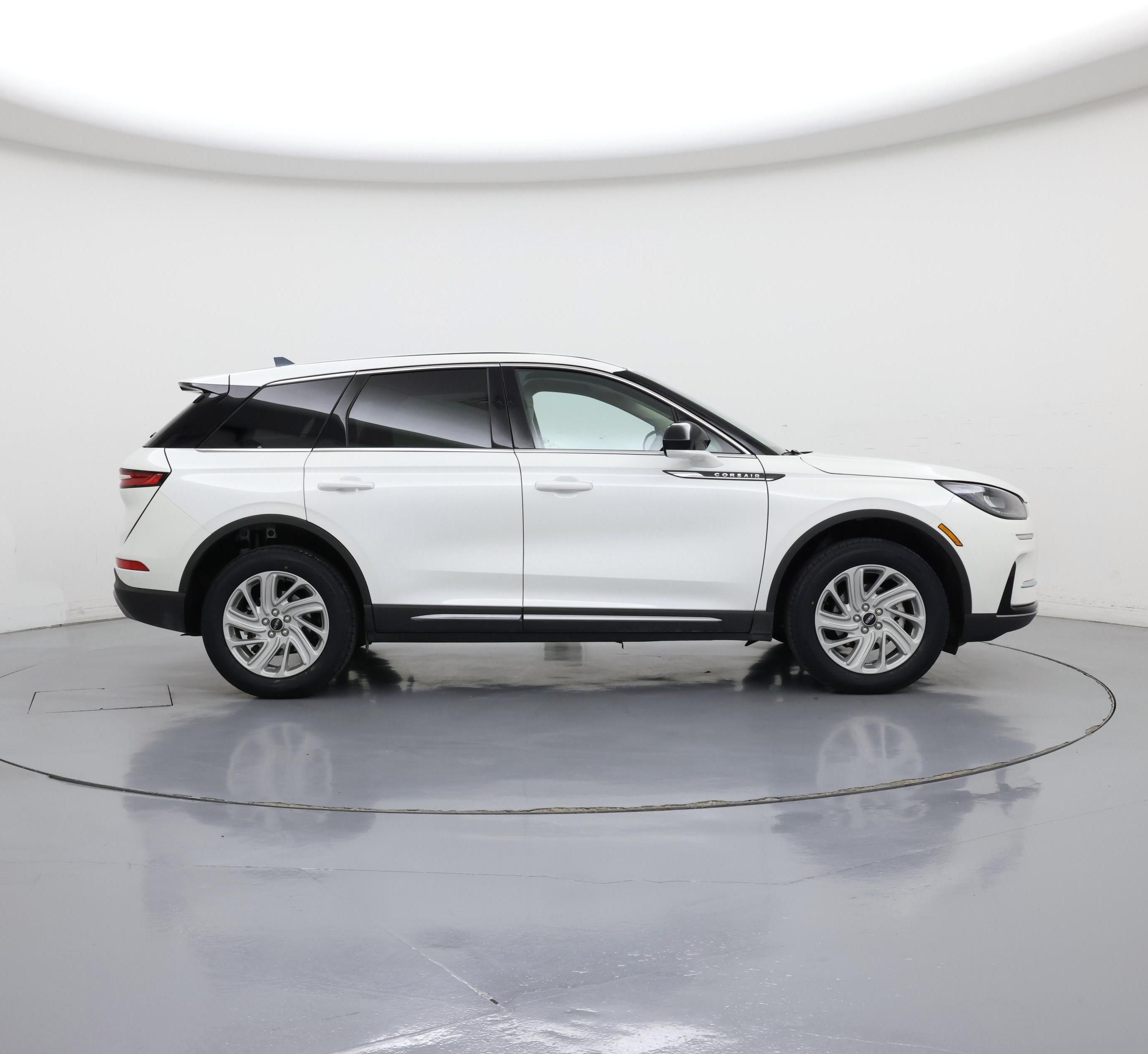 Thumbnail: 2023 Lincoln Corsair - 7