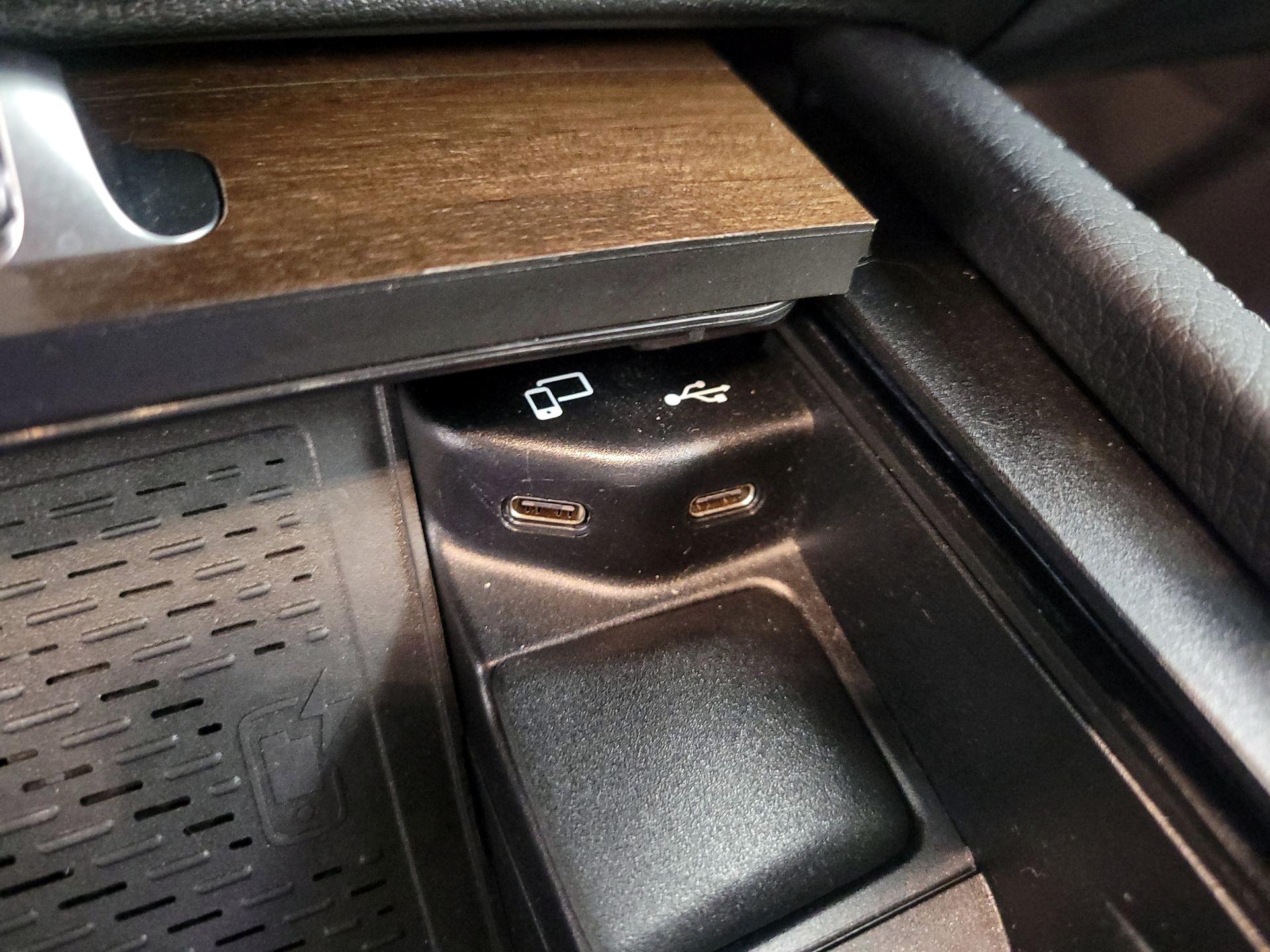 Thumbnail: 2021 Mercedes-Benz GLE - 19