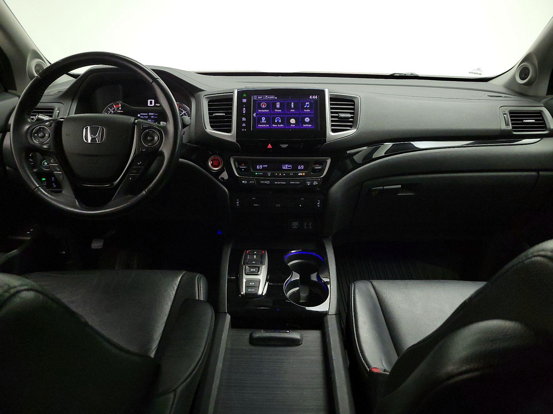 Thumbnail: 2016 Honda Pilot - 9