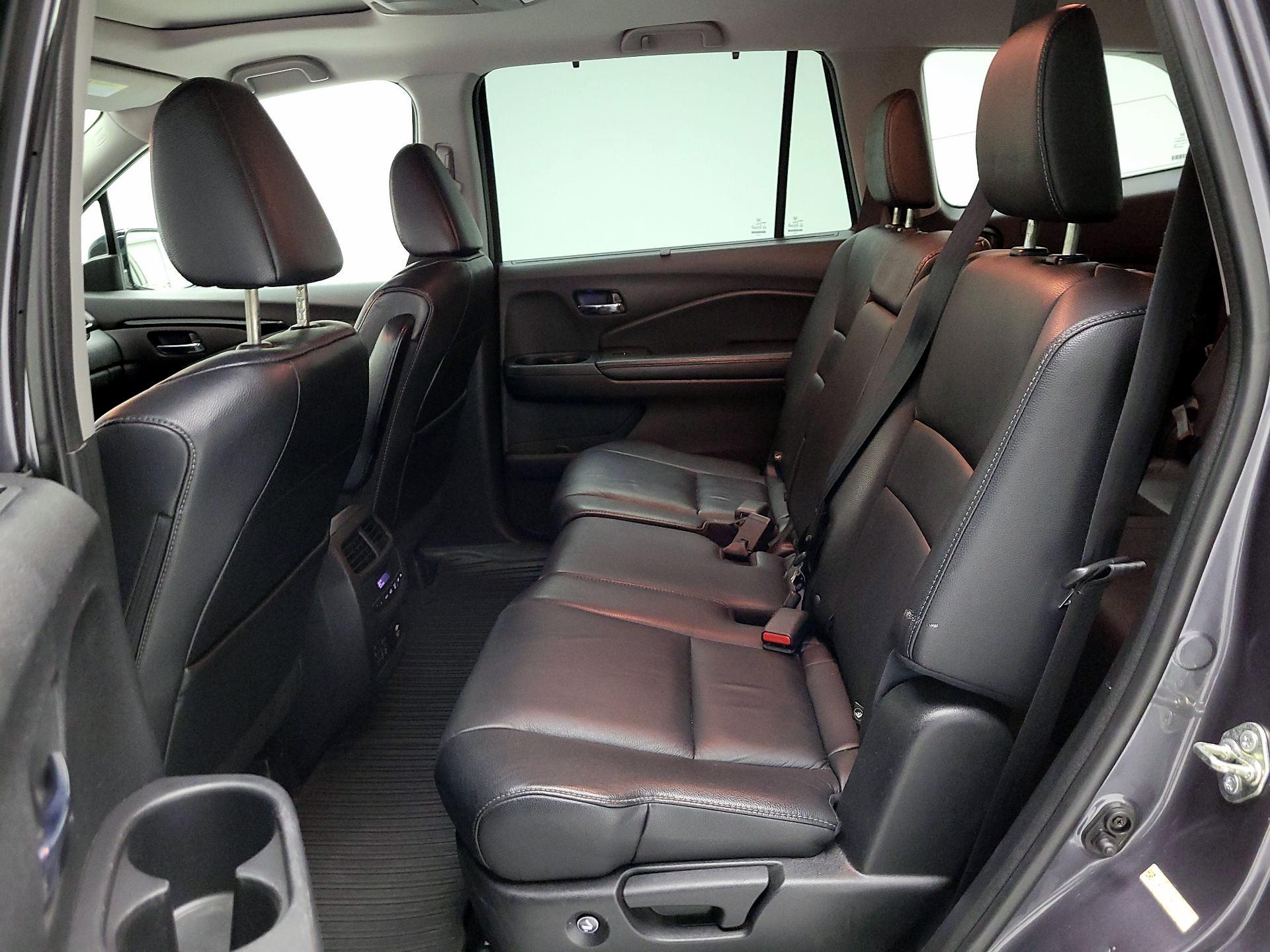 Thumbnail: 2016 Honda Pilot - 20