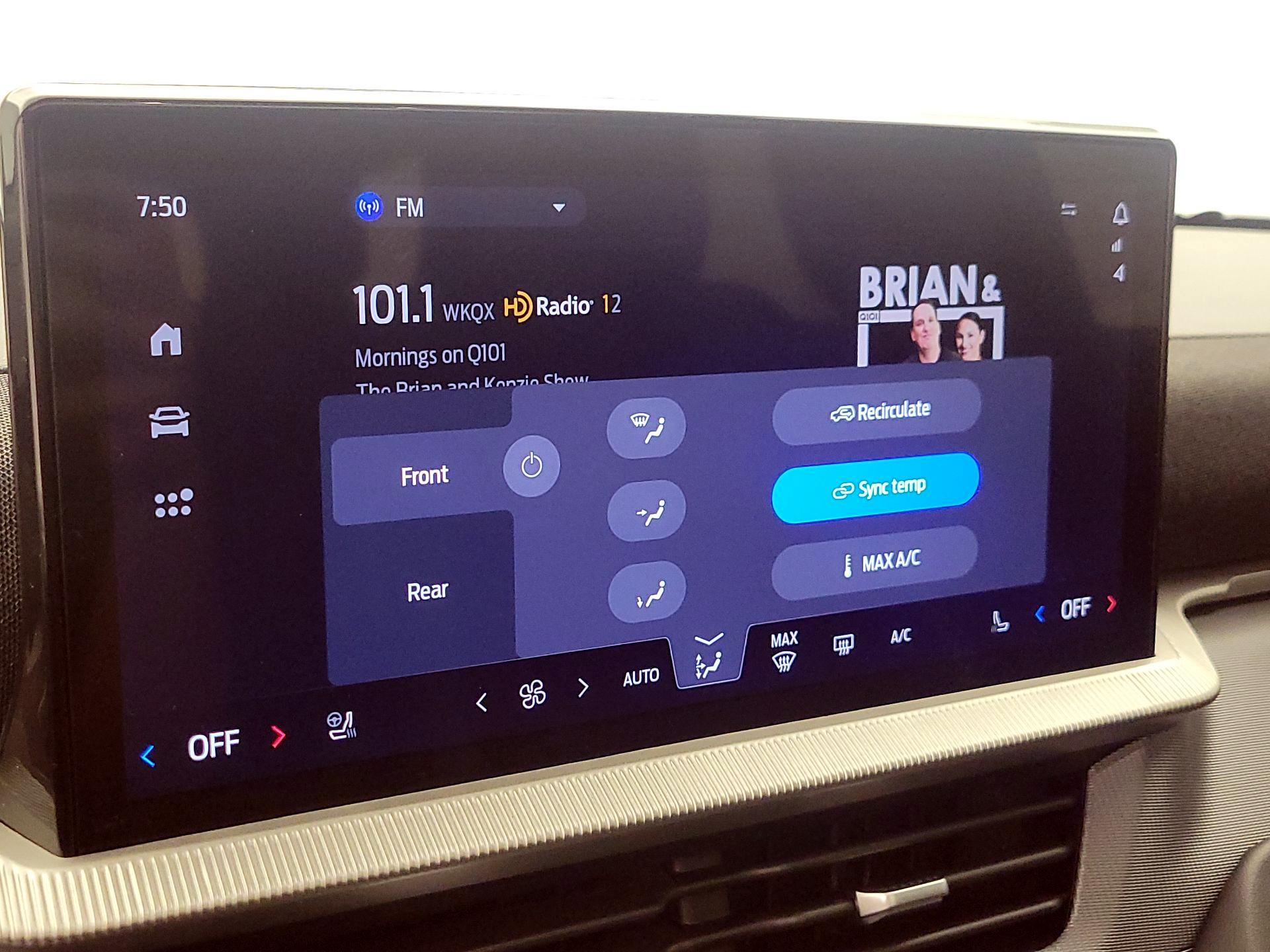 Thumbnail: 2025 Ford Explorer - 17