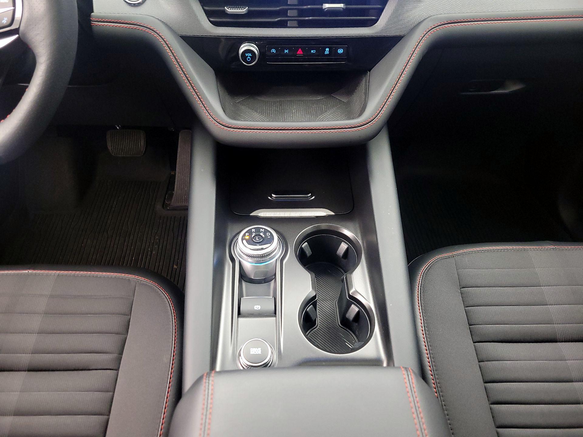 Thumbnail: 2025 Ford Explorer - 18