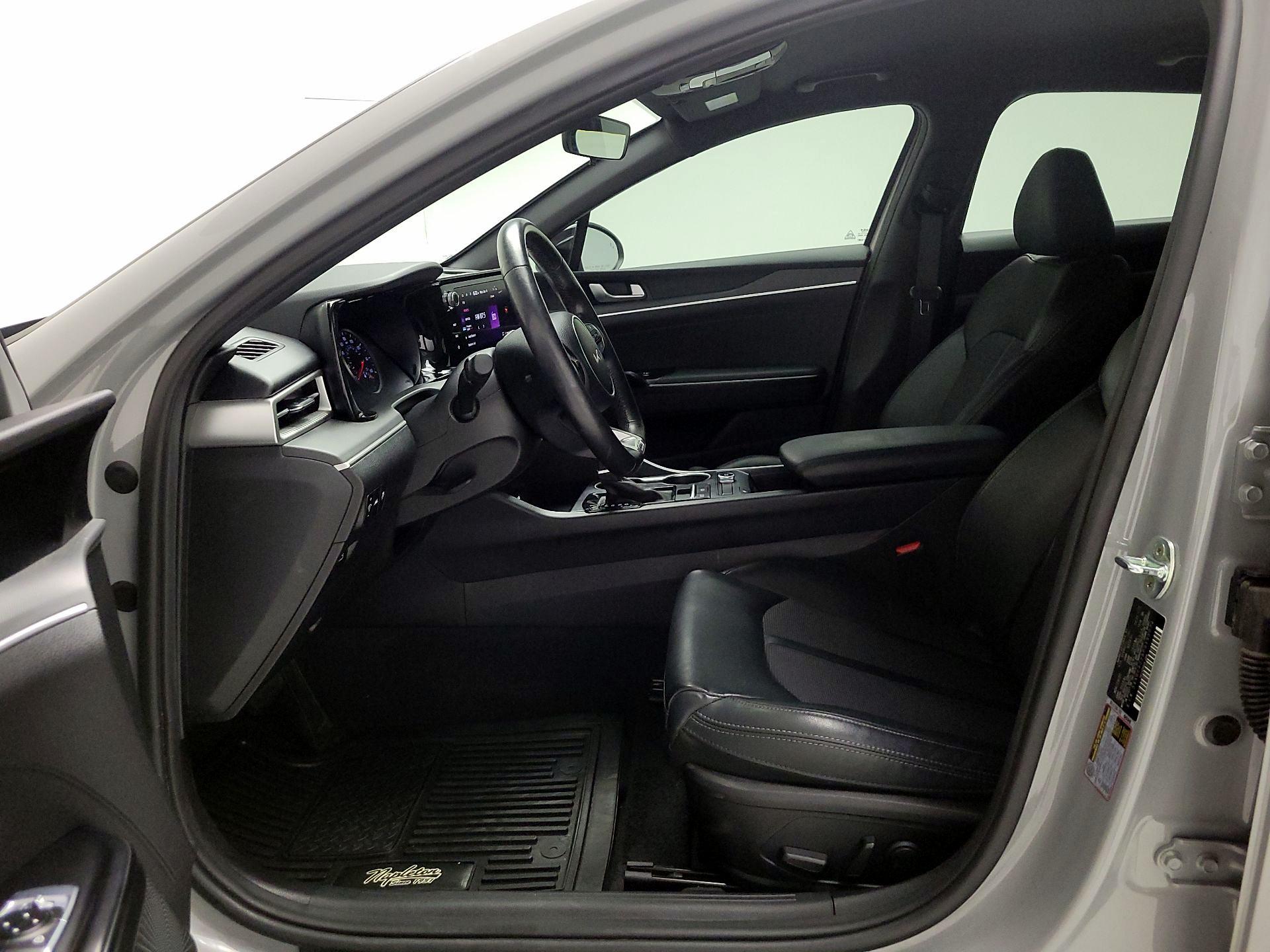 Thumbnail: 2023 Kia K5 - 11