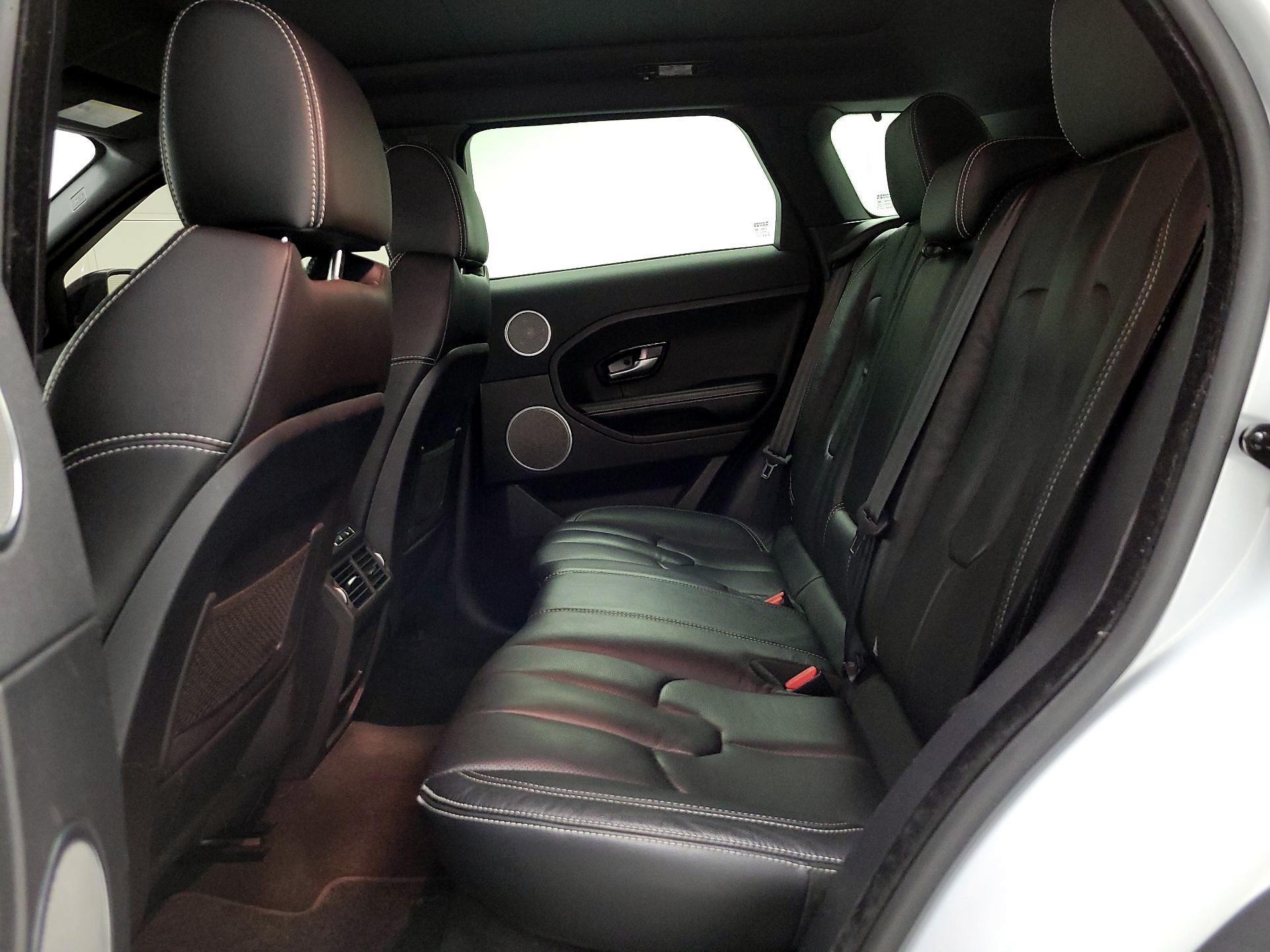 Thumbnail: 2015 Land Rover Range Rover Evoque - 18