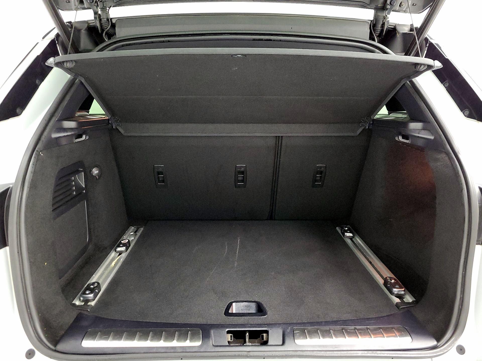 Thumbnail: 2015 Land Rover Range Rover Evoque - 19