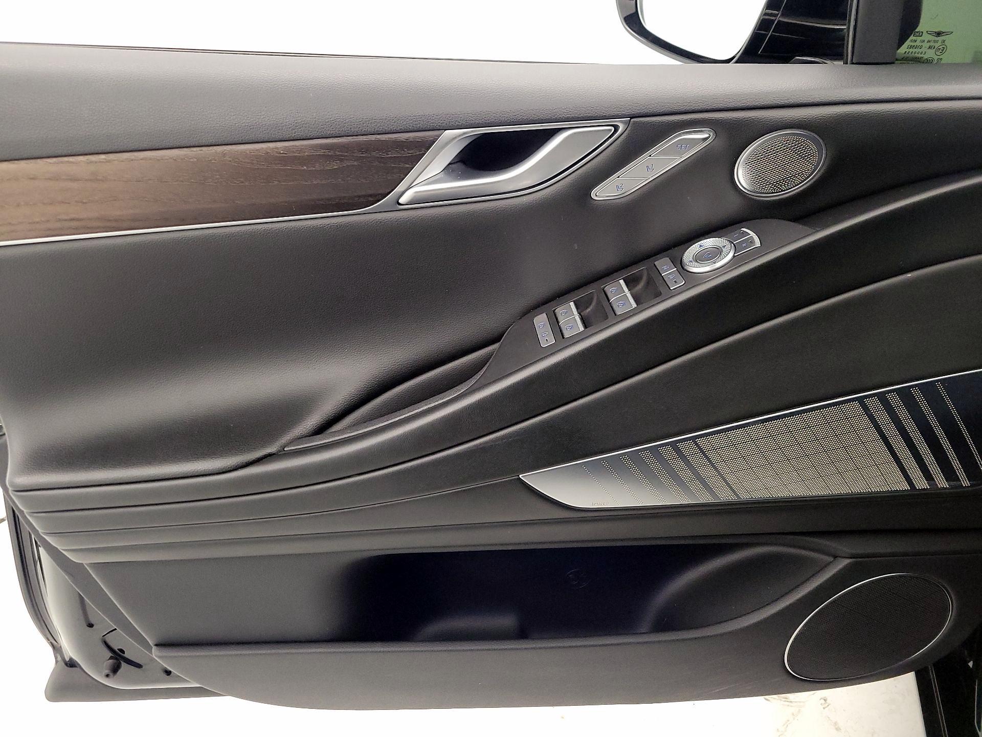 Thumbnail: 2021 Genesis G80 - 12