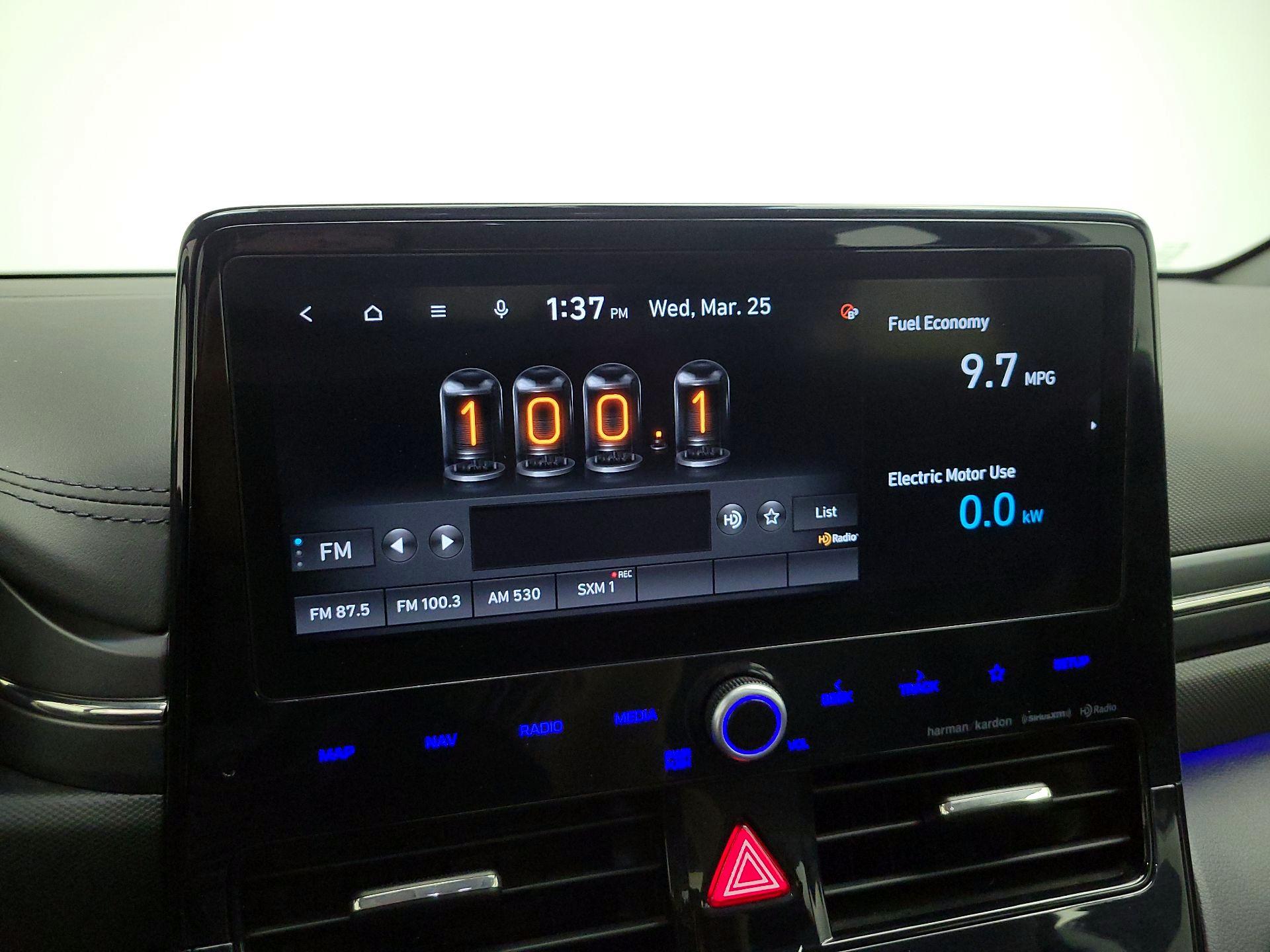 Thumbnail: 2022 Hyundai Ioniq - 13