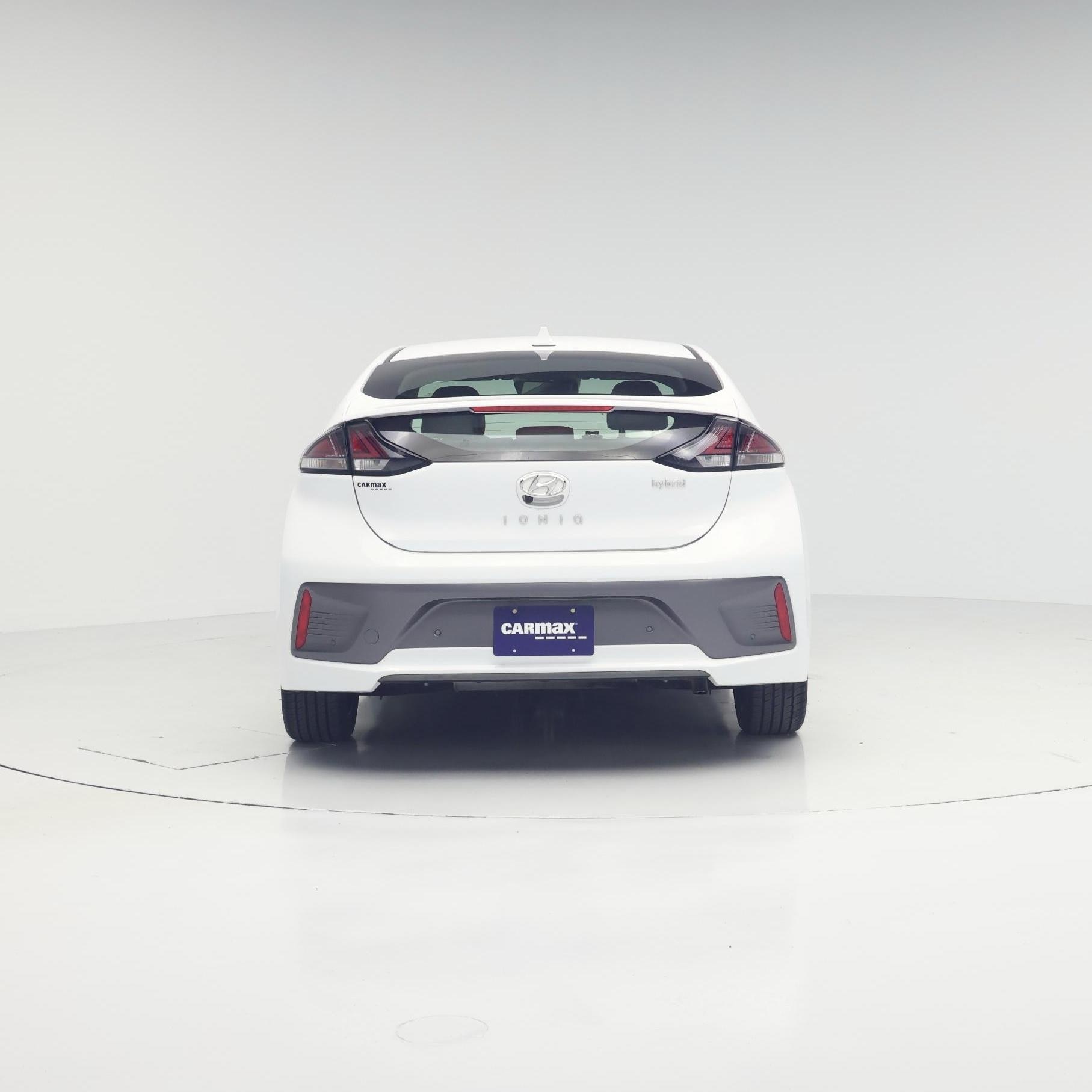 Thumbnail: 2022 Hyundai Ioniq - 6