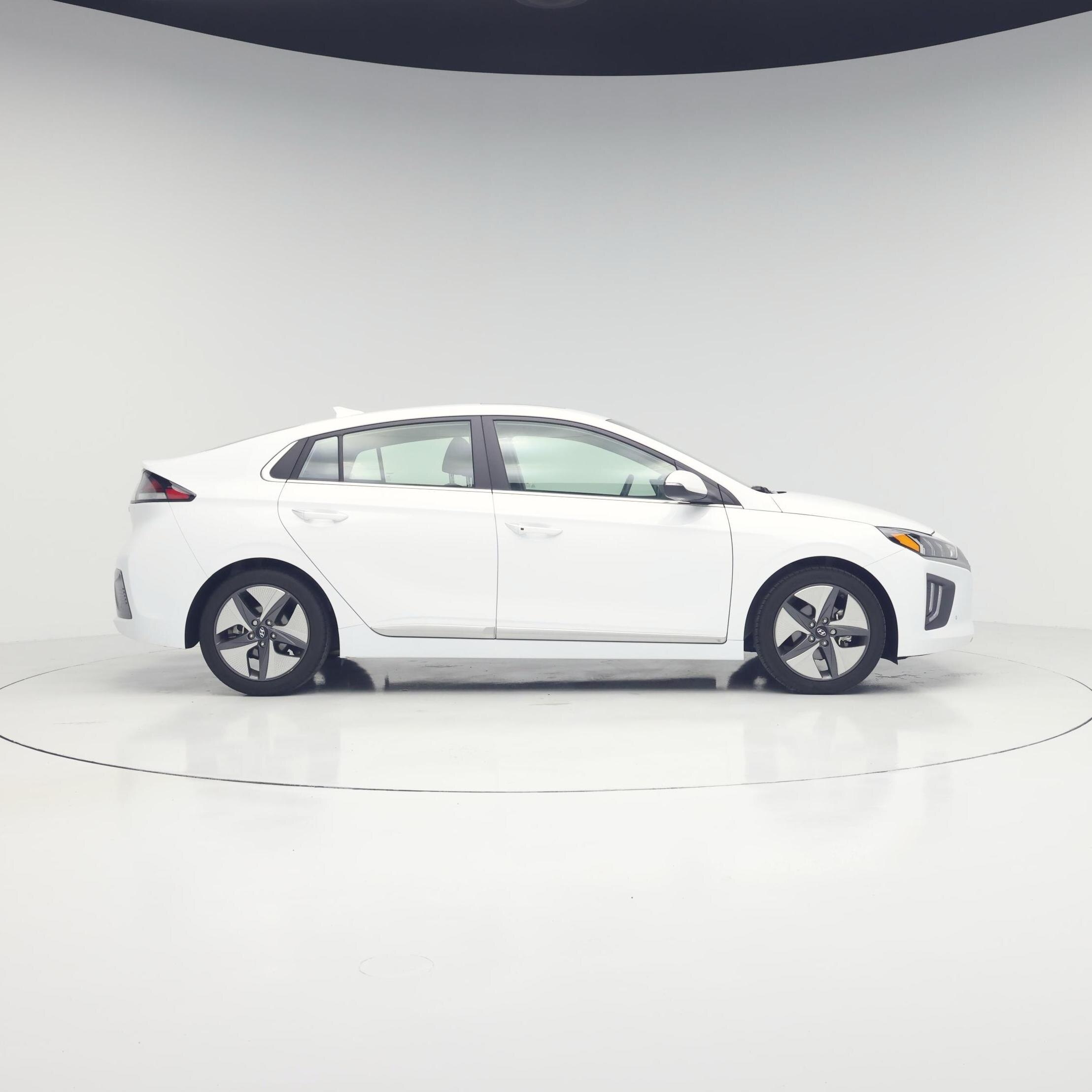 Thumbnail: 2022 Hyundai Ioniq - 7