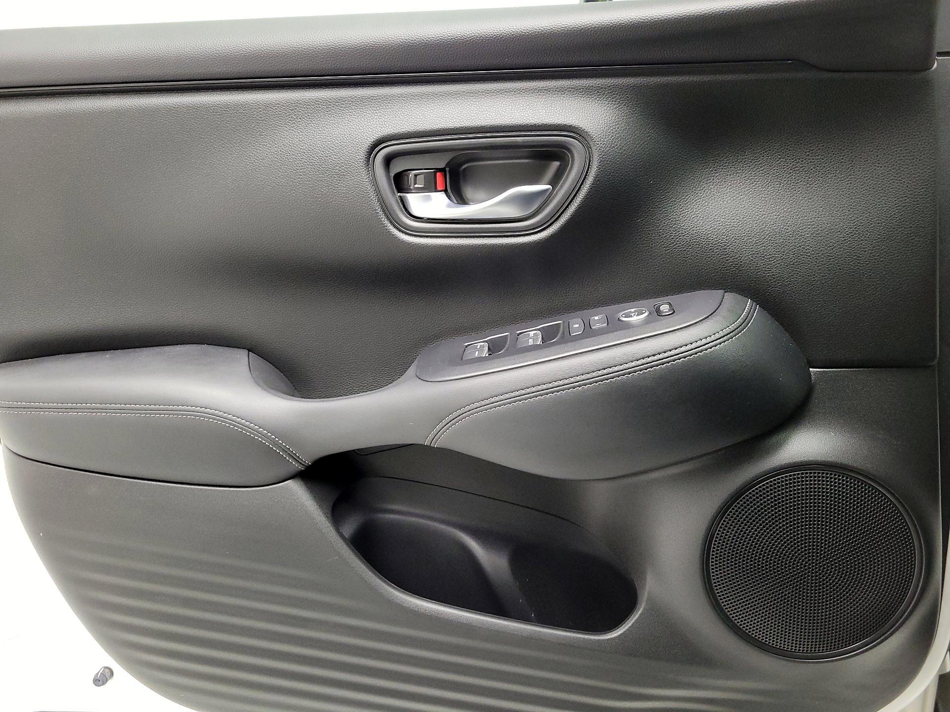 Thumbnail: 2024 Honda HR-V - 12