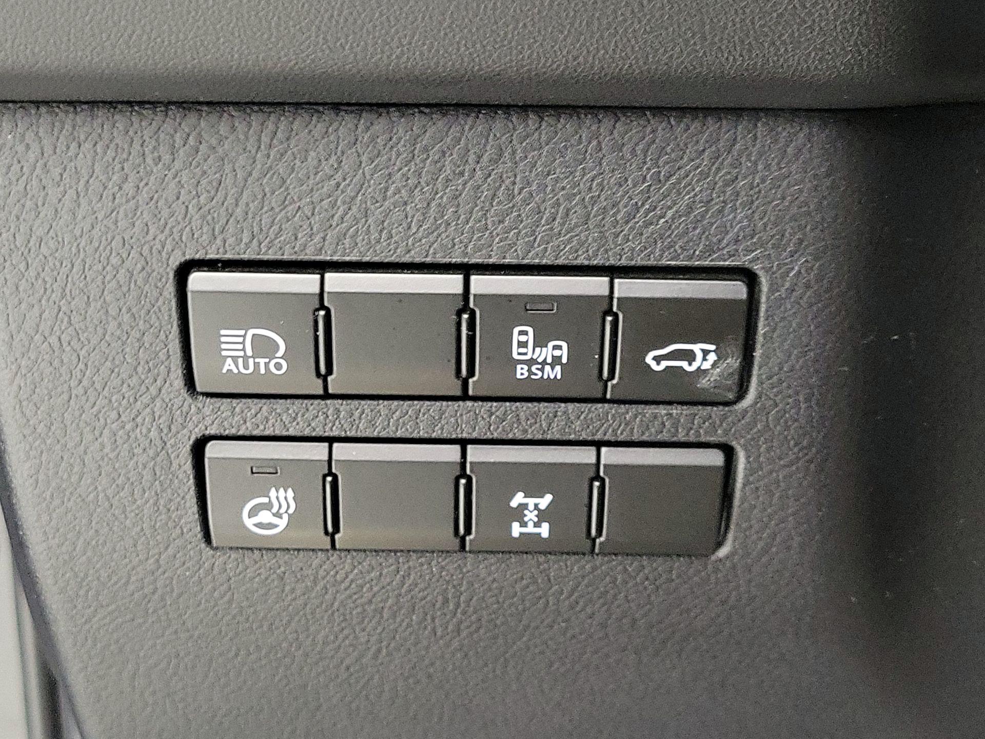 Thumbnail: 2020 Lexus NX - 13