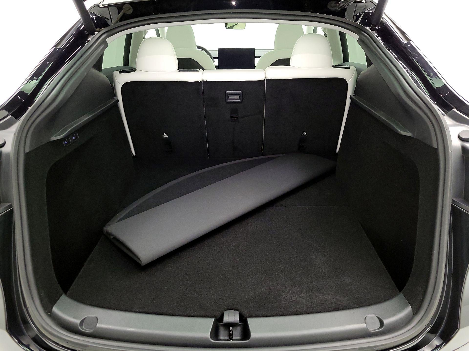 Thumbnail: 2024 Tesla Model Y - 19