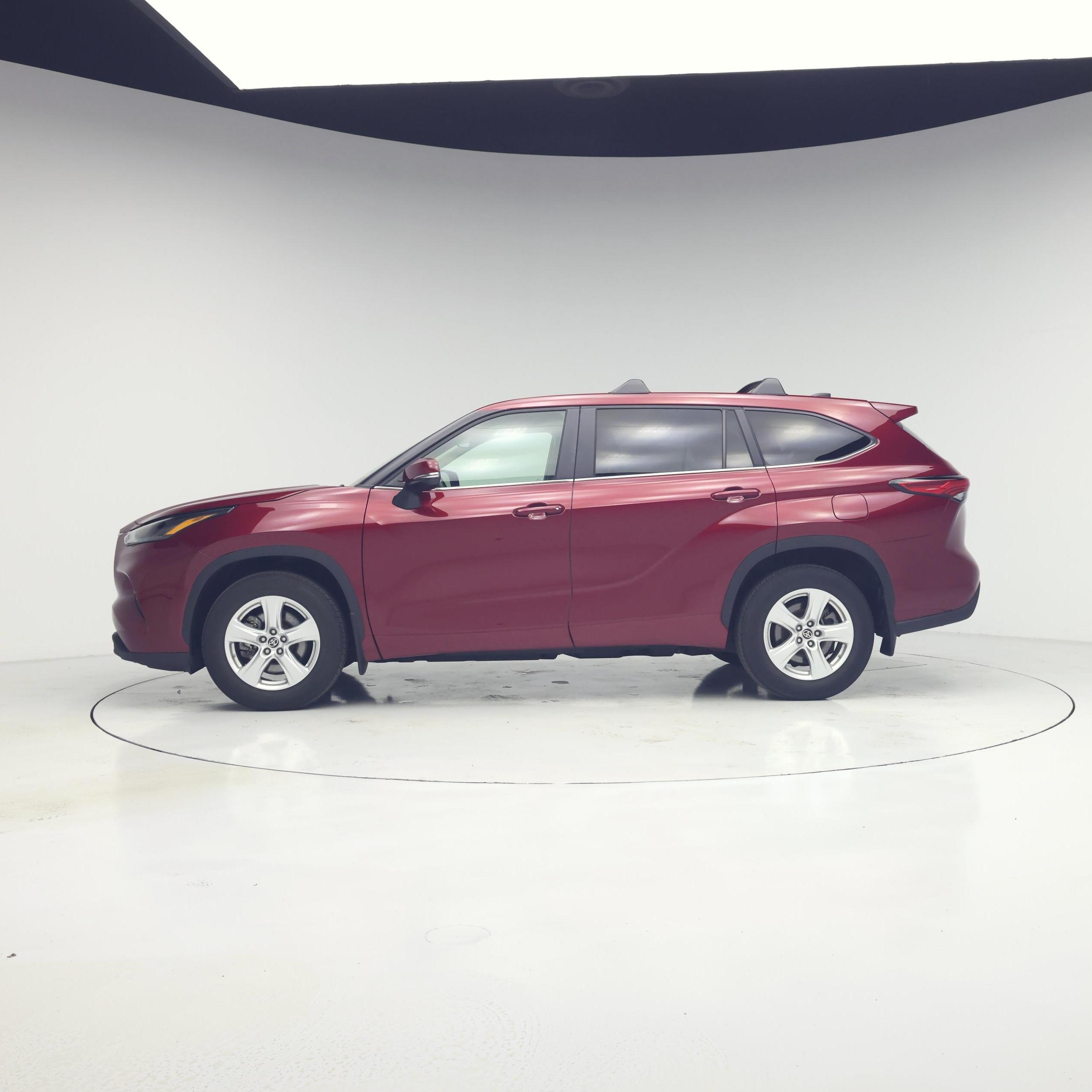 Thumbnail: 2023 Toyota Highlander - 3