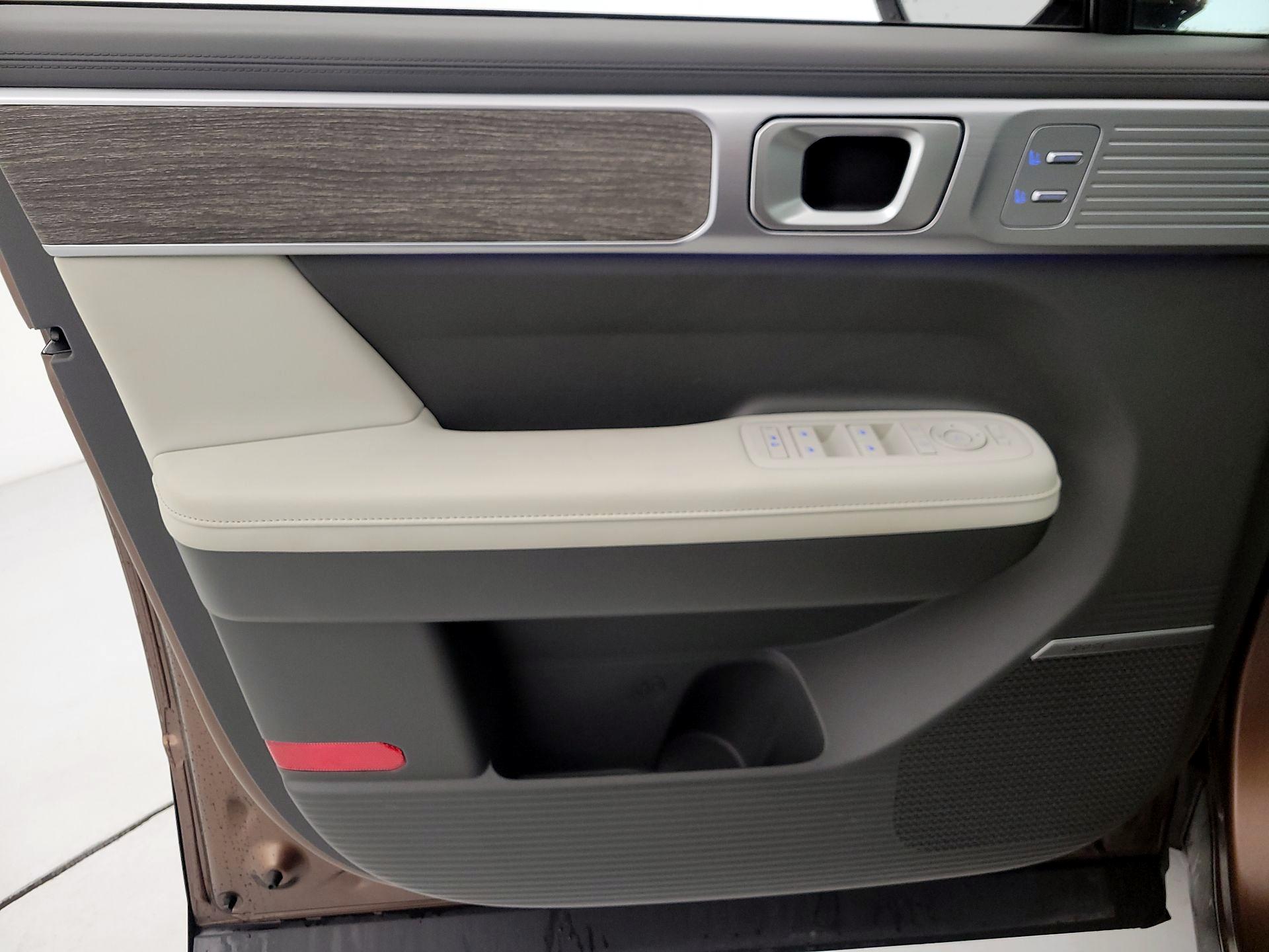 Thumbnail: 2025 Hyundai Santa Fe - 12