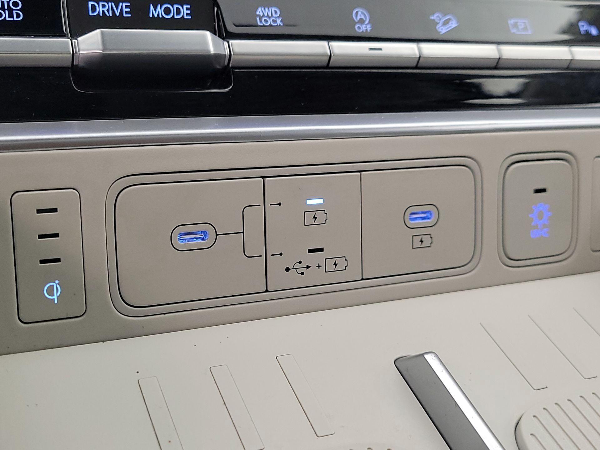 Thumbnail: 2025 Hyundai Santa Fe - 19