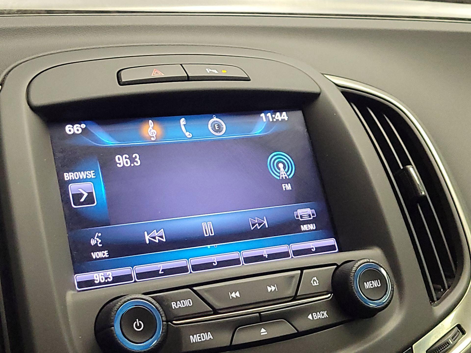 Thumbnail: 2014 Buick LaCrosse - 15